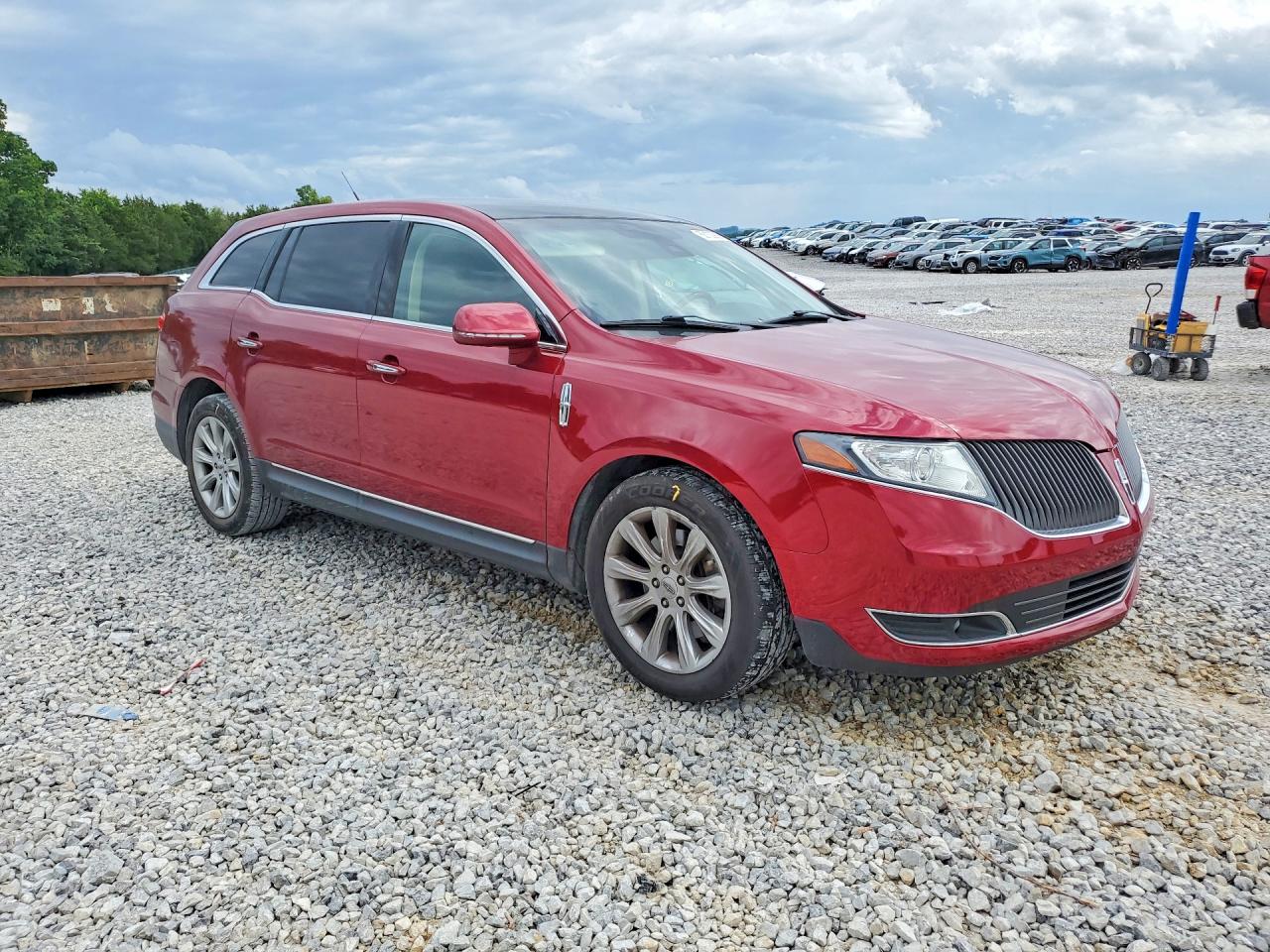 2014 Lincoln Mkt Красный vin: 2LMHJ5AT1EBL54315