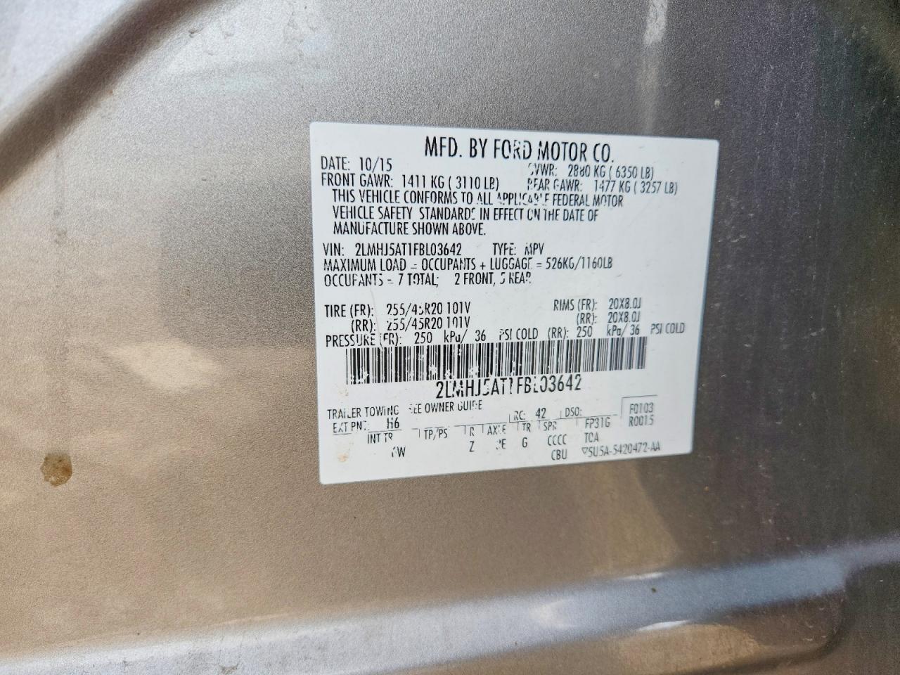 2015 Lincoln Mkt Серый vin: 2LMHJ5AT1FBL03642
