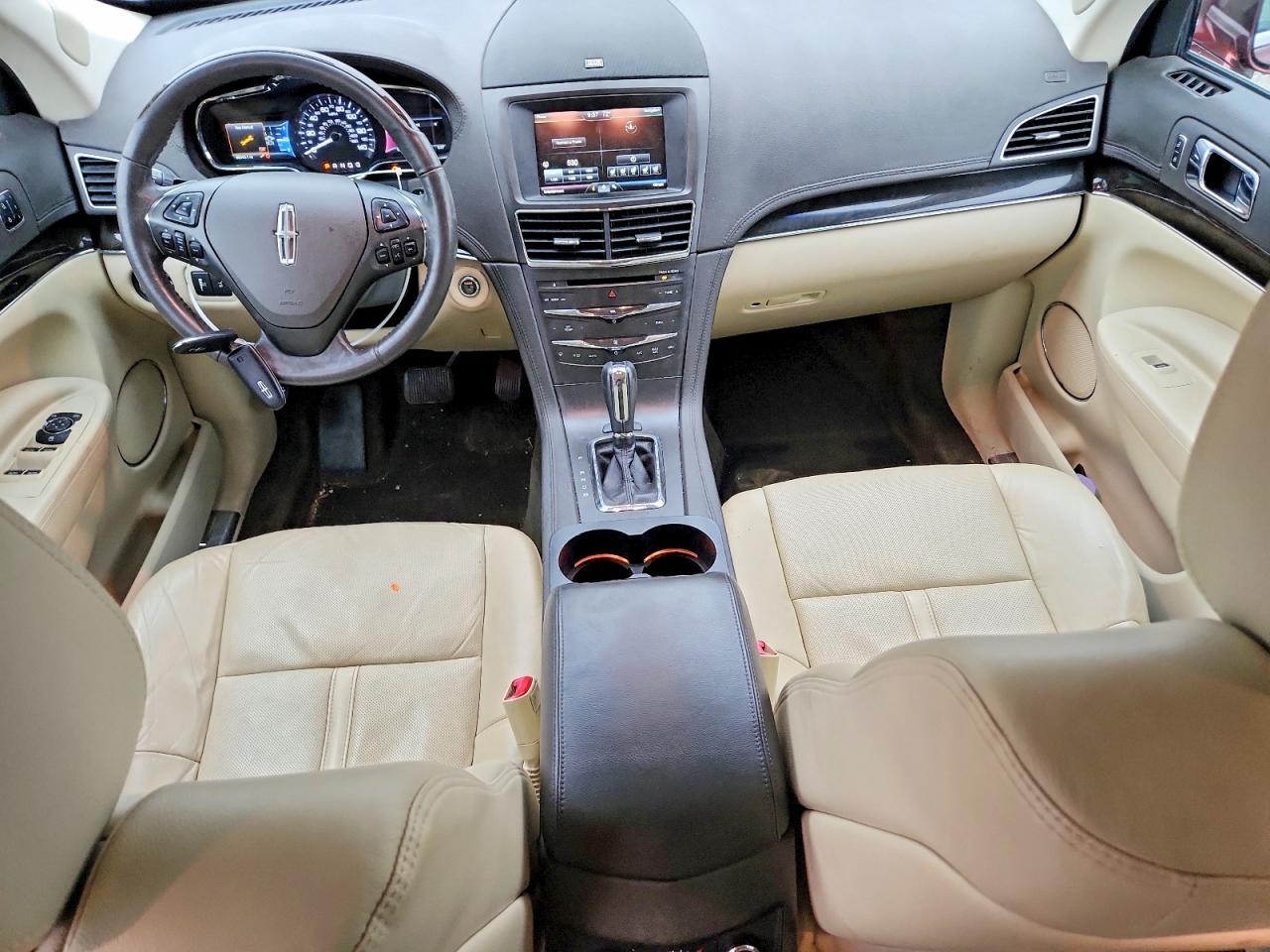 2015 Lincoln Mkt Brown vin: 2LMHJ5AT2FBL02029