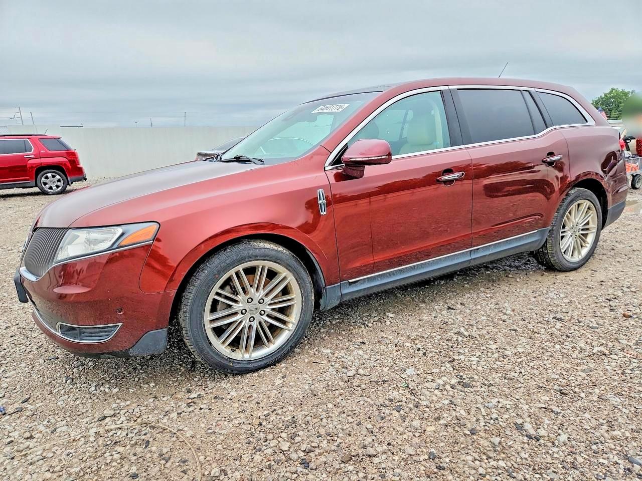 2015 Lincoln Mkt Brown vin: 2LMHJ5AT2FBL02029