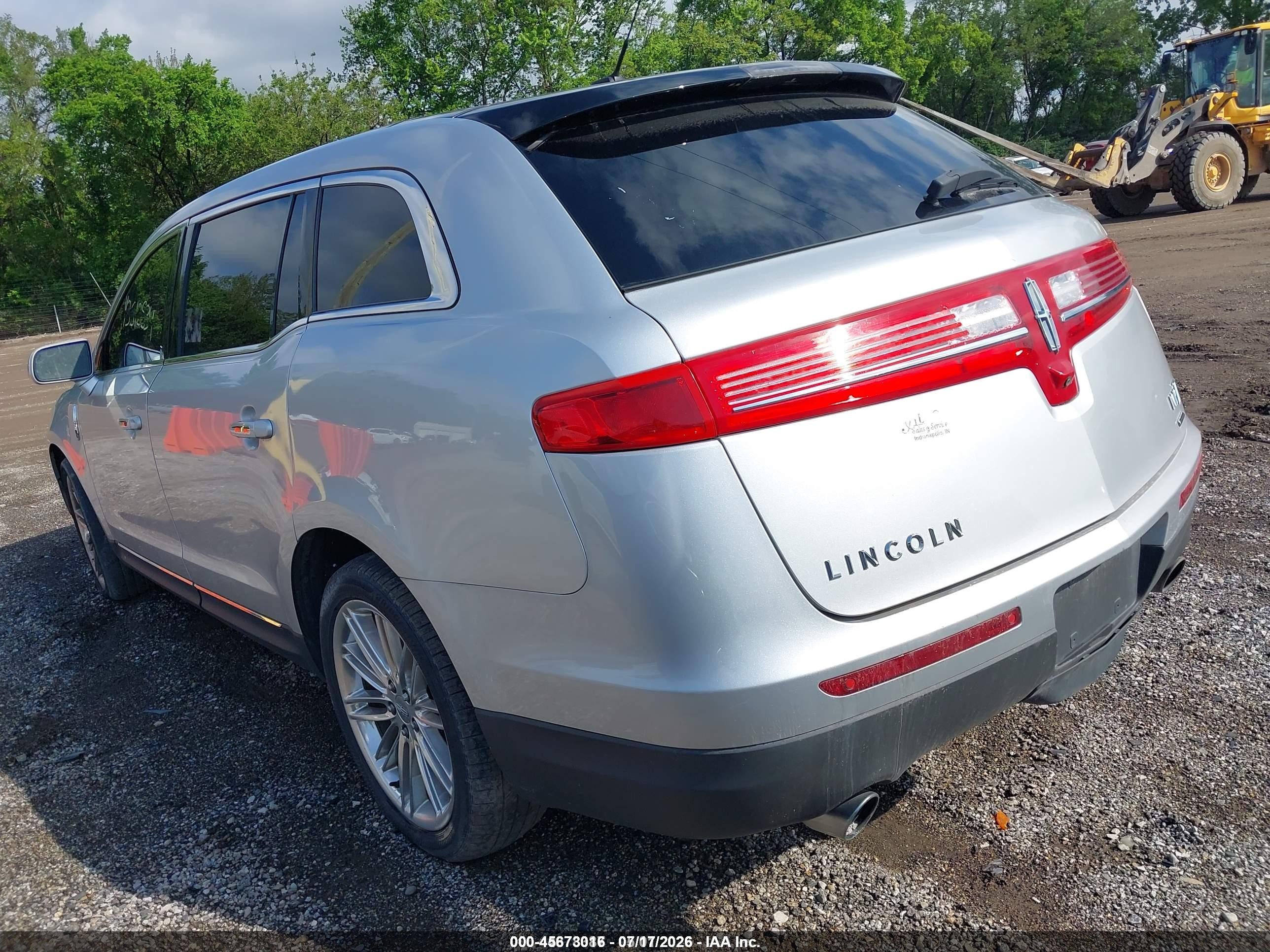 2015 Lincoln Mkt Ecoboost Silver vin: 2LMHJ5AT2FBL03035