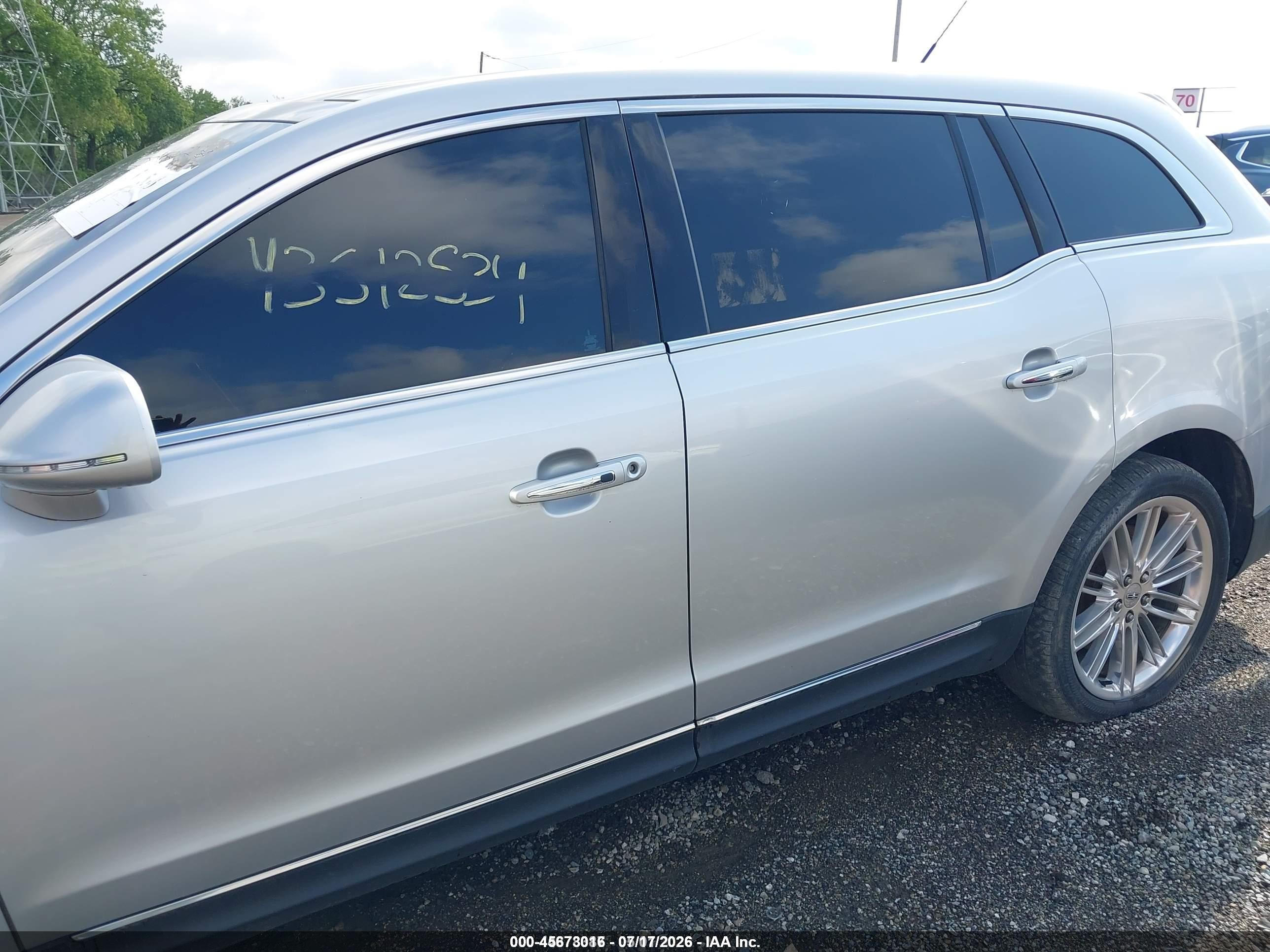 2015 Lincoln Mkt Ecoboost Silver vin: 2LMHJ5AT2FBL03035