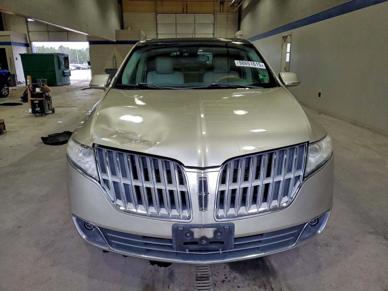 2011 Lincoln Mkt Beige vin: 2LMHJ5AT3BBJ53852