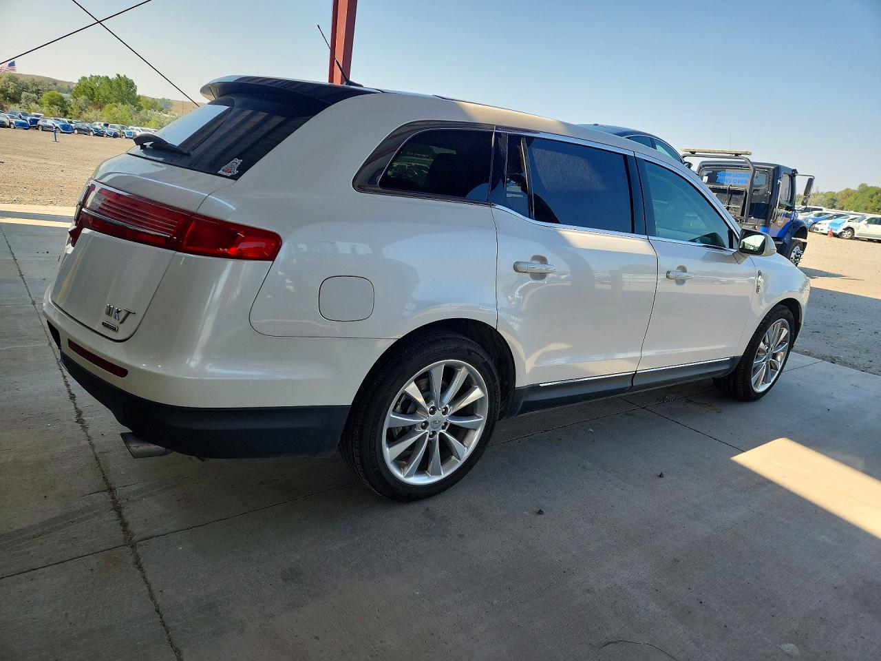 2012 Lincoln Mkt Белый vin: 2LMHJ5AT3CBL51431
