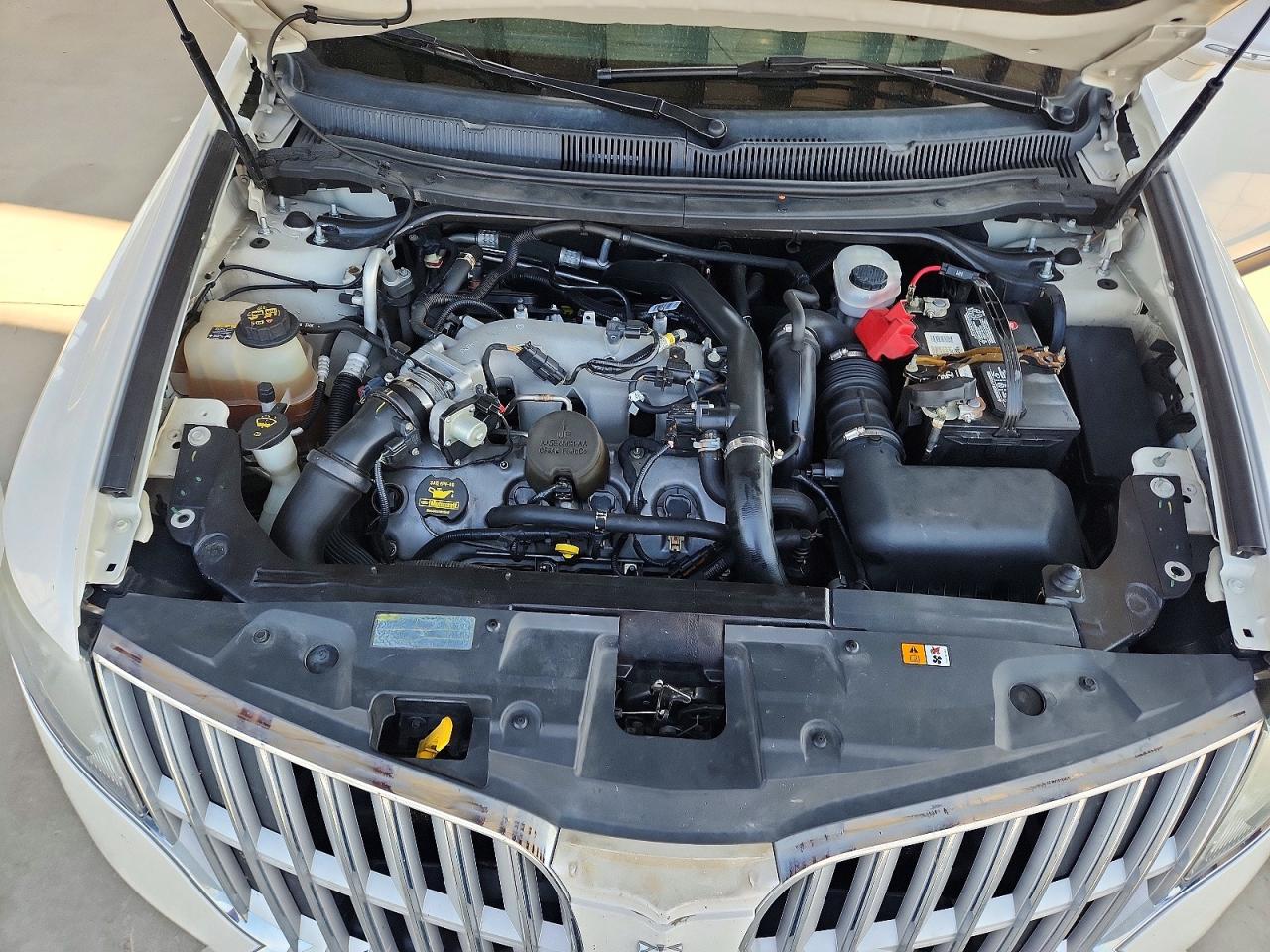 2012 Lincoln Mkt Белый vin: 2LMHJ5AT3CBL51431