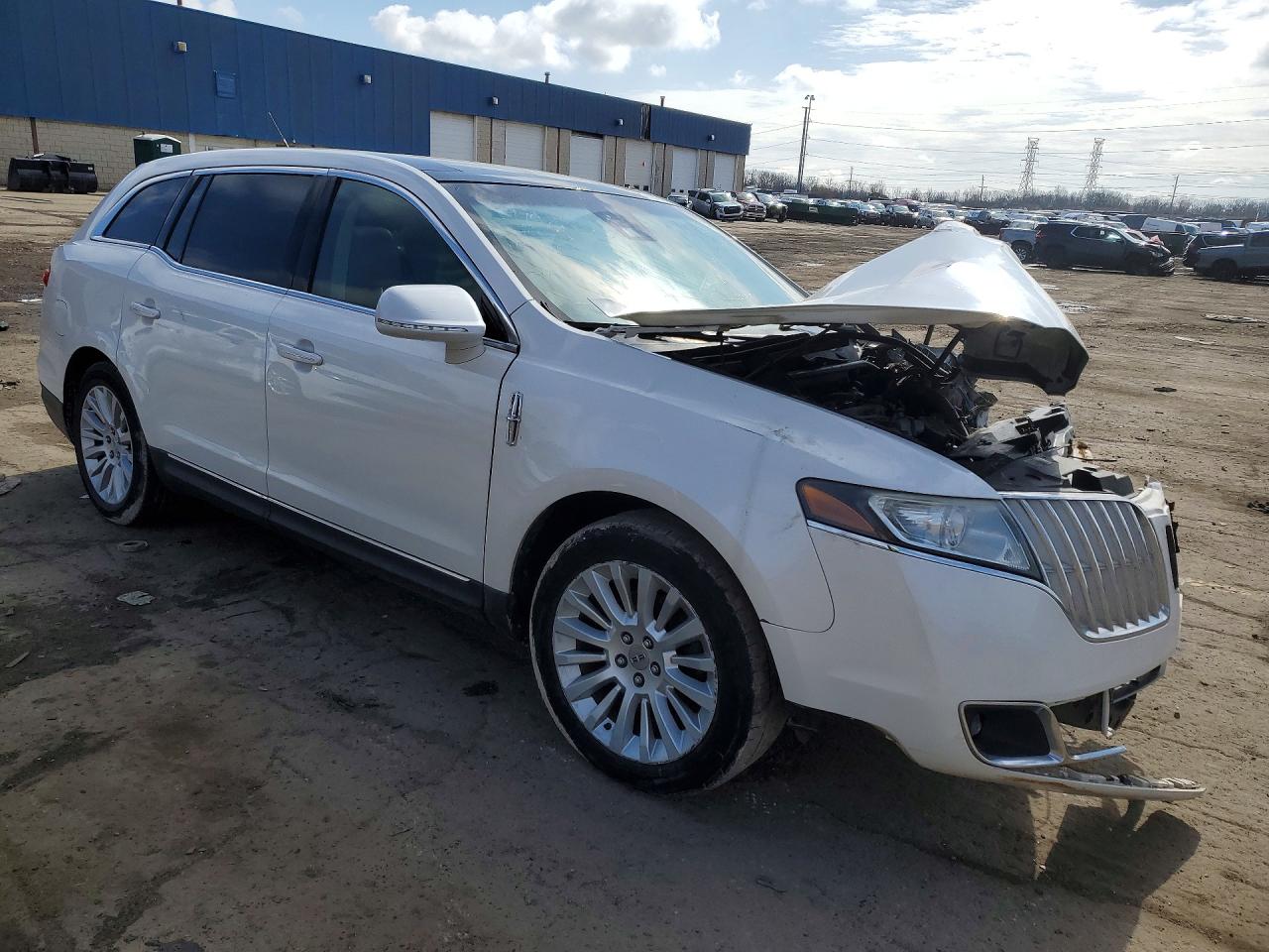 2012 Lincoln Mkt White vin: 2LMHJ5AT3CBL52062