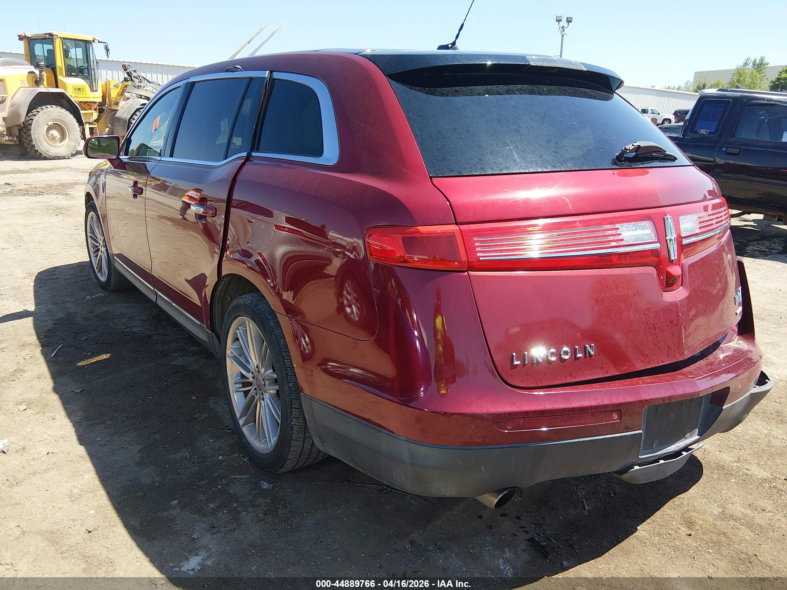 2013 Lincoln Mkt Ecoboost Red vin: 2LMHJ5AT3DBL50233