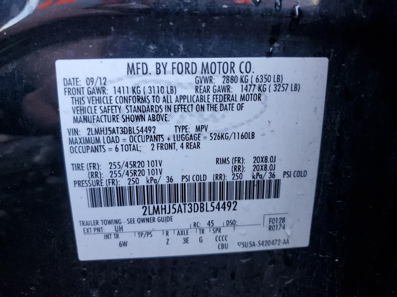 2013 Lincoln Mkt Black vin: 2LMHJ5AT3DBL54492