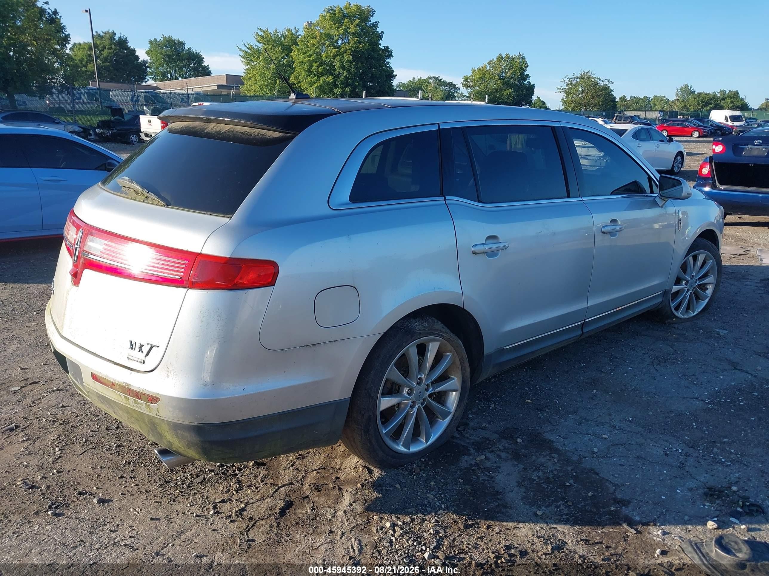 2010 Lincoln Mkt Ecoboost Silver vin: 2LMHJ5AT4ABJ17232