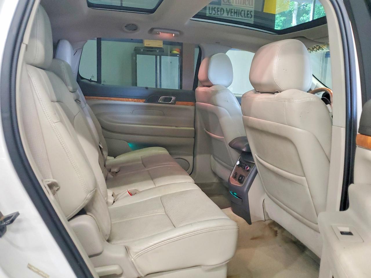 2012 Lincoln Mkt Белый vin: 2LMHJ5AT4CBL50207