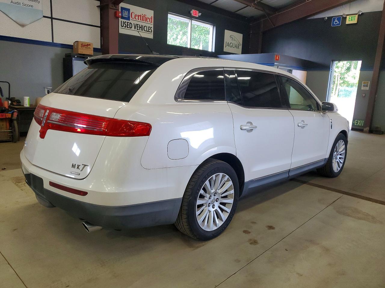 2012 Lincoln Mkt Белый vin: 2LMHJ5AT4CBL50207