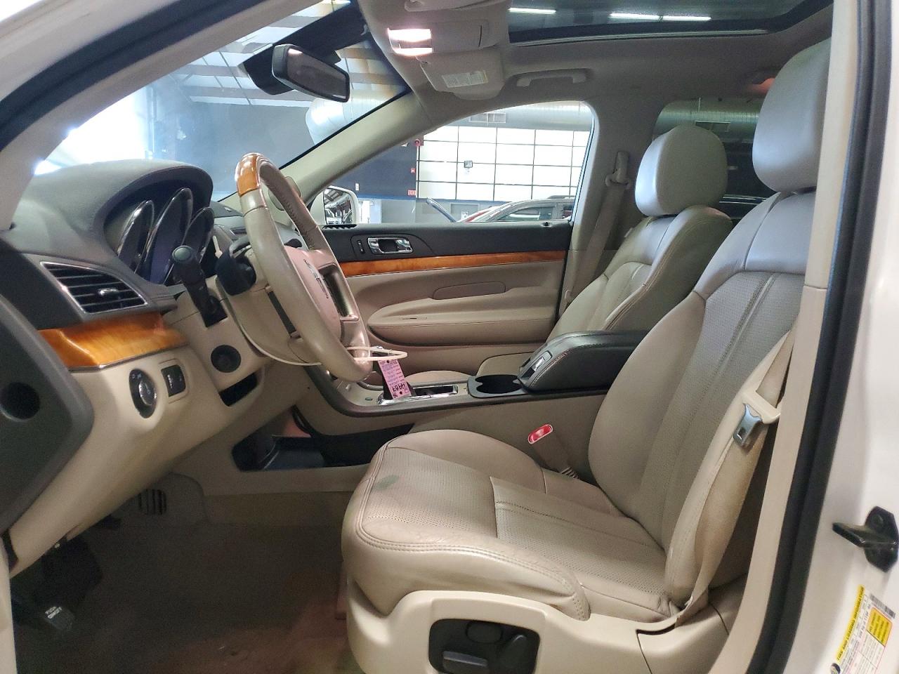 2012 Lincoln Mkt Белый vin: 2LMHJ5AT4CBL50207