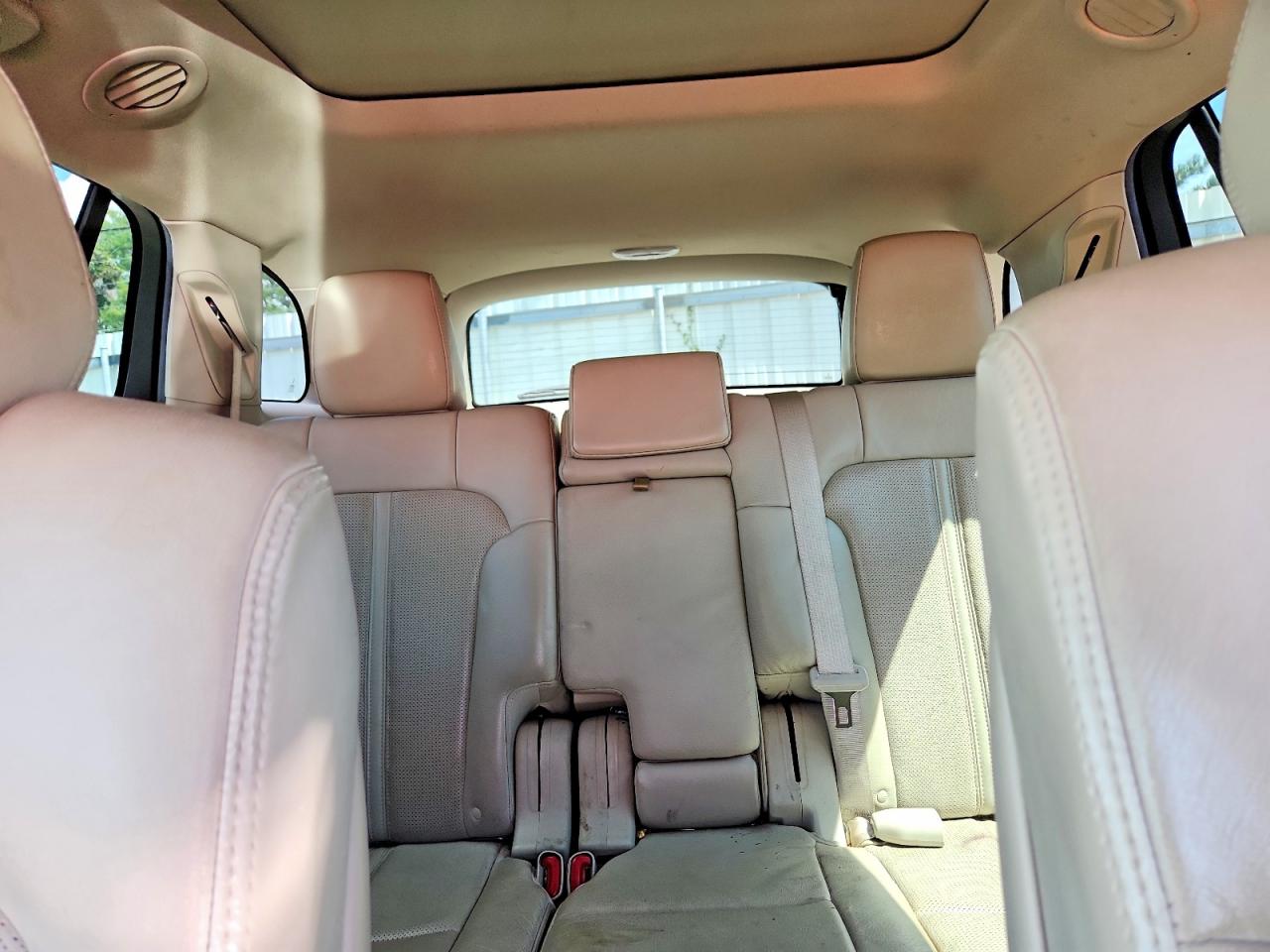 2012 Lincoln Mkt Red vin: 2LMHJ5AT4CBL54208
