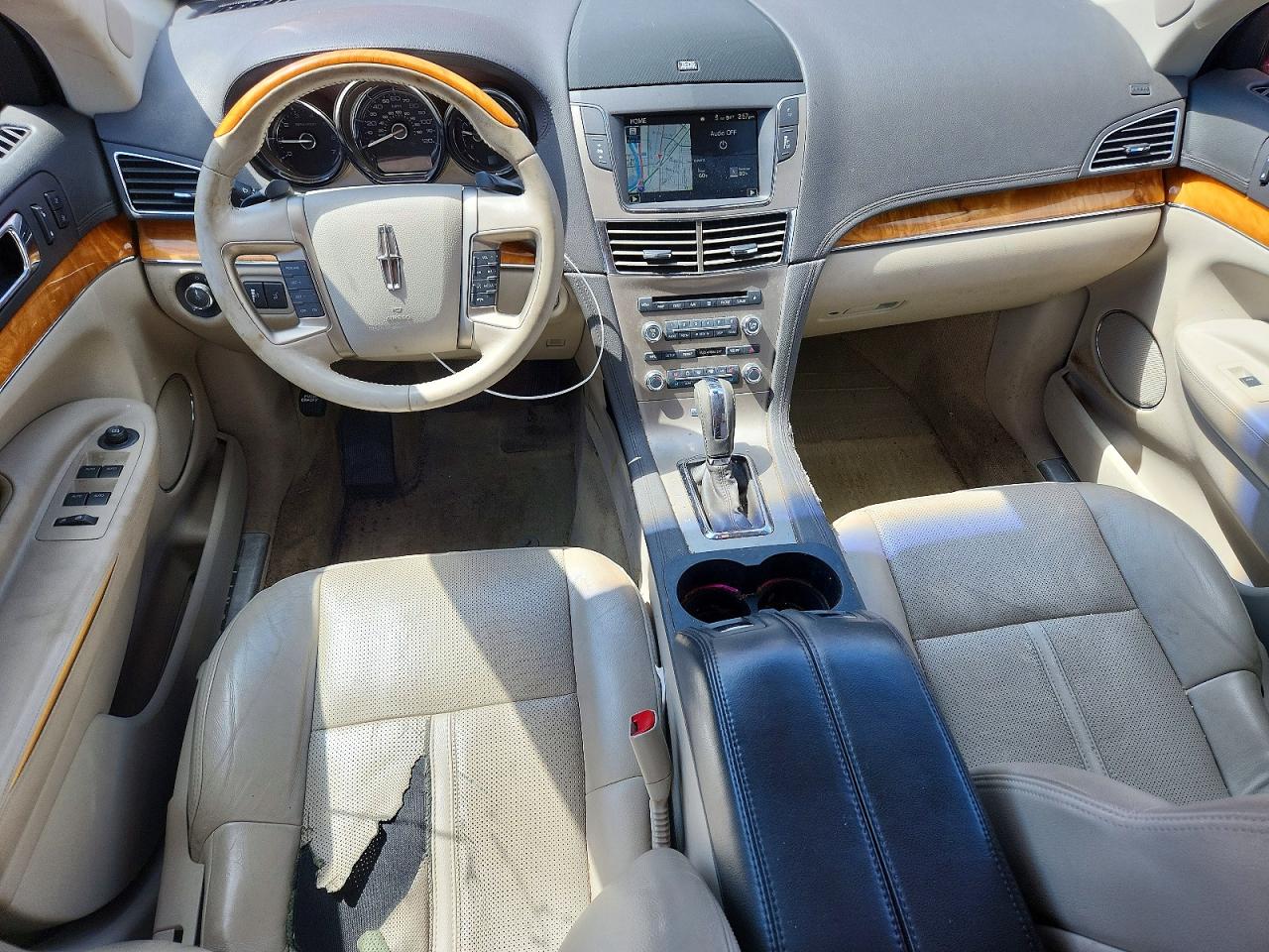 2012 Lincoln Mkt Red vin: 2LMHJ5AT4CBL54208