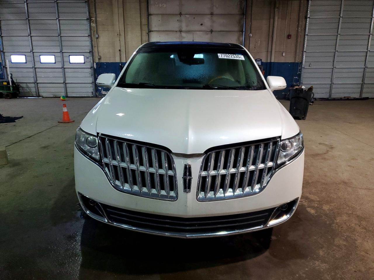 2012 Lincoln Mkt White vin: 2LMHJ5AT5CBL50233