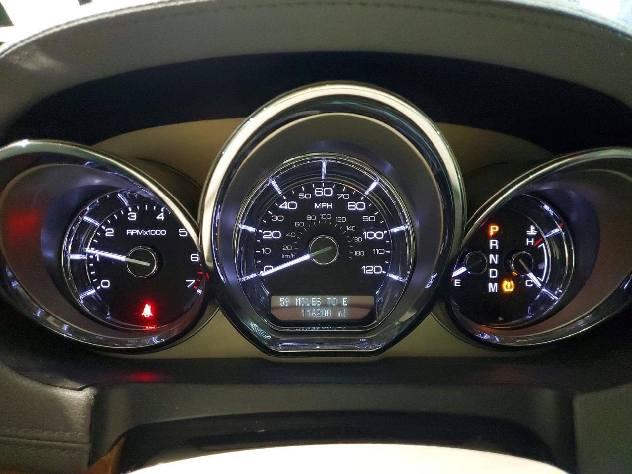 2012 Lincoln Mkt White vin: 2LMHJ5AT5CBL50233