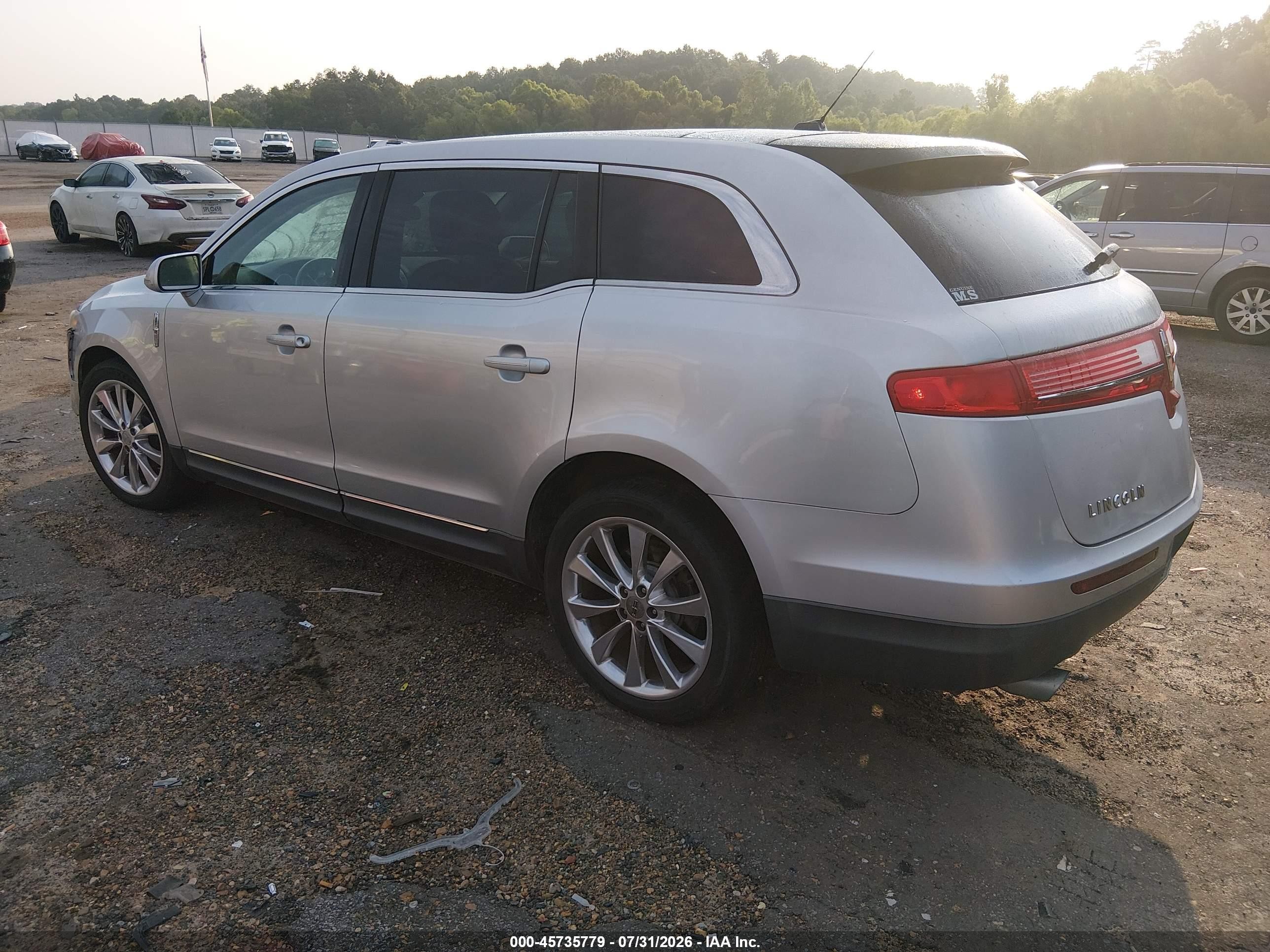 2012 Lincoln Mkt Ecoboost Silver vin: 2LMHJ5AT5CBL53892