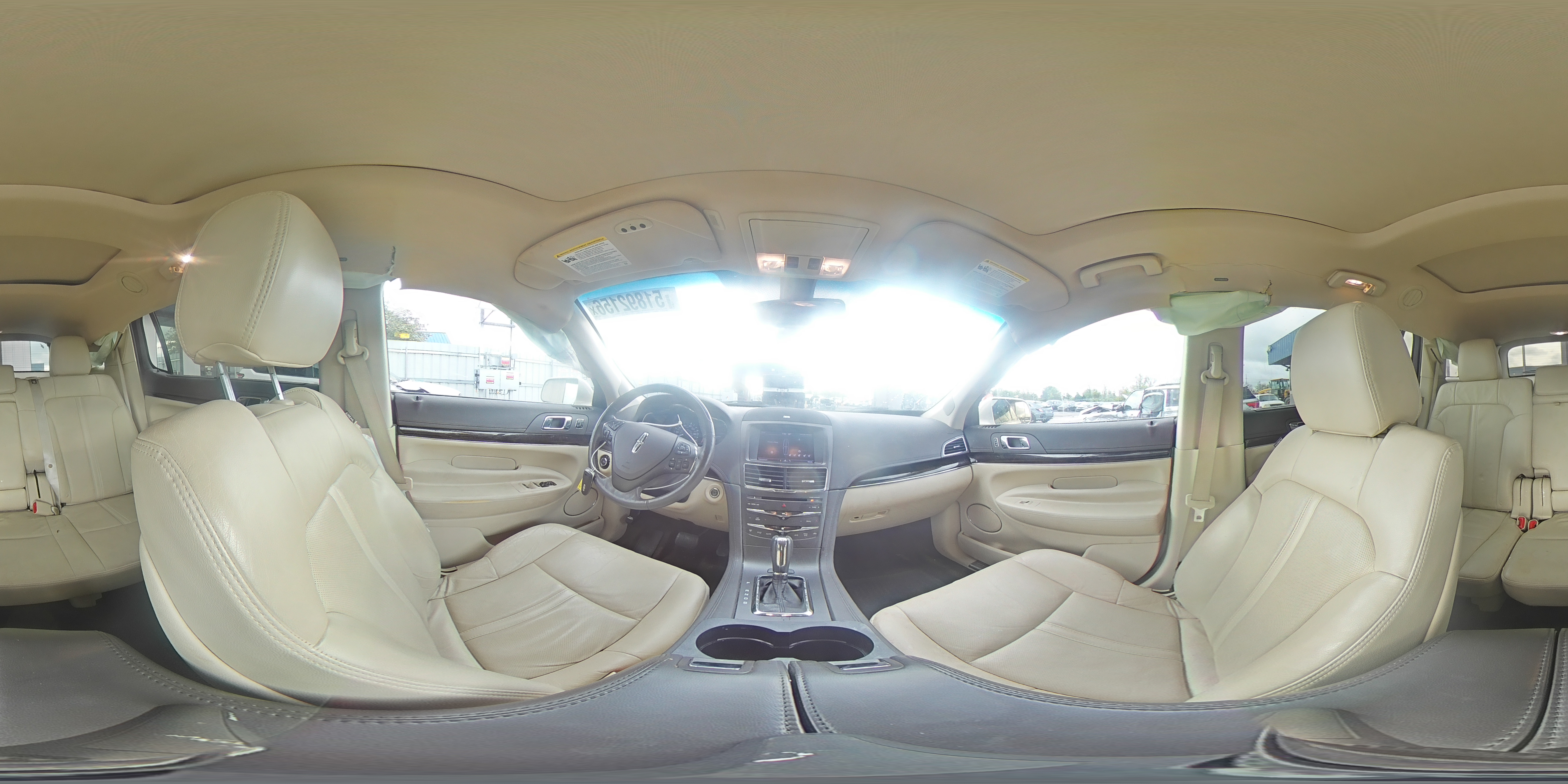 2013 Lincoln Mkt Beige vin: 2LMHJ5AT5DBL56518