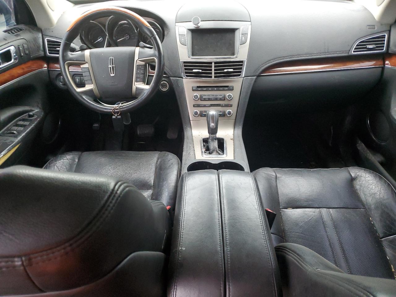 2010 Lincoln Mkt Blue vin: 2LMHJ5AT6ABJ15045