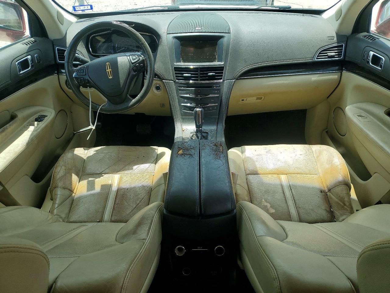 2014 Lincoln Mkt Maroon vin: 2LMHJ5AT6EBL52172