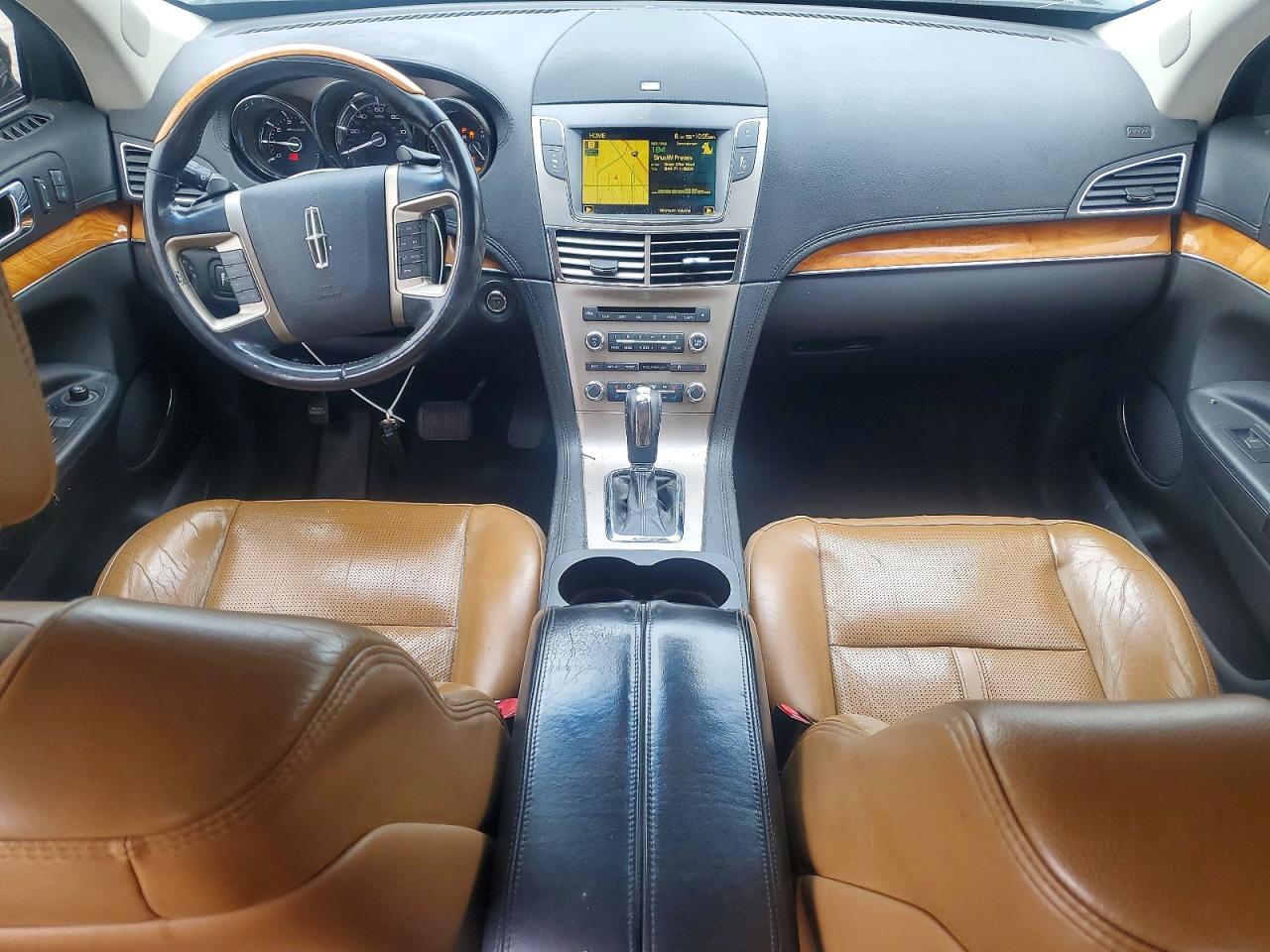 2010 Lincoln Mkt Black vin: 2LMHJ5AT7ABJ08718