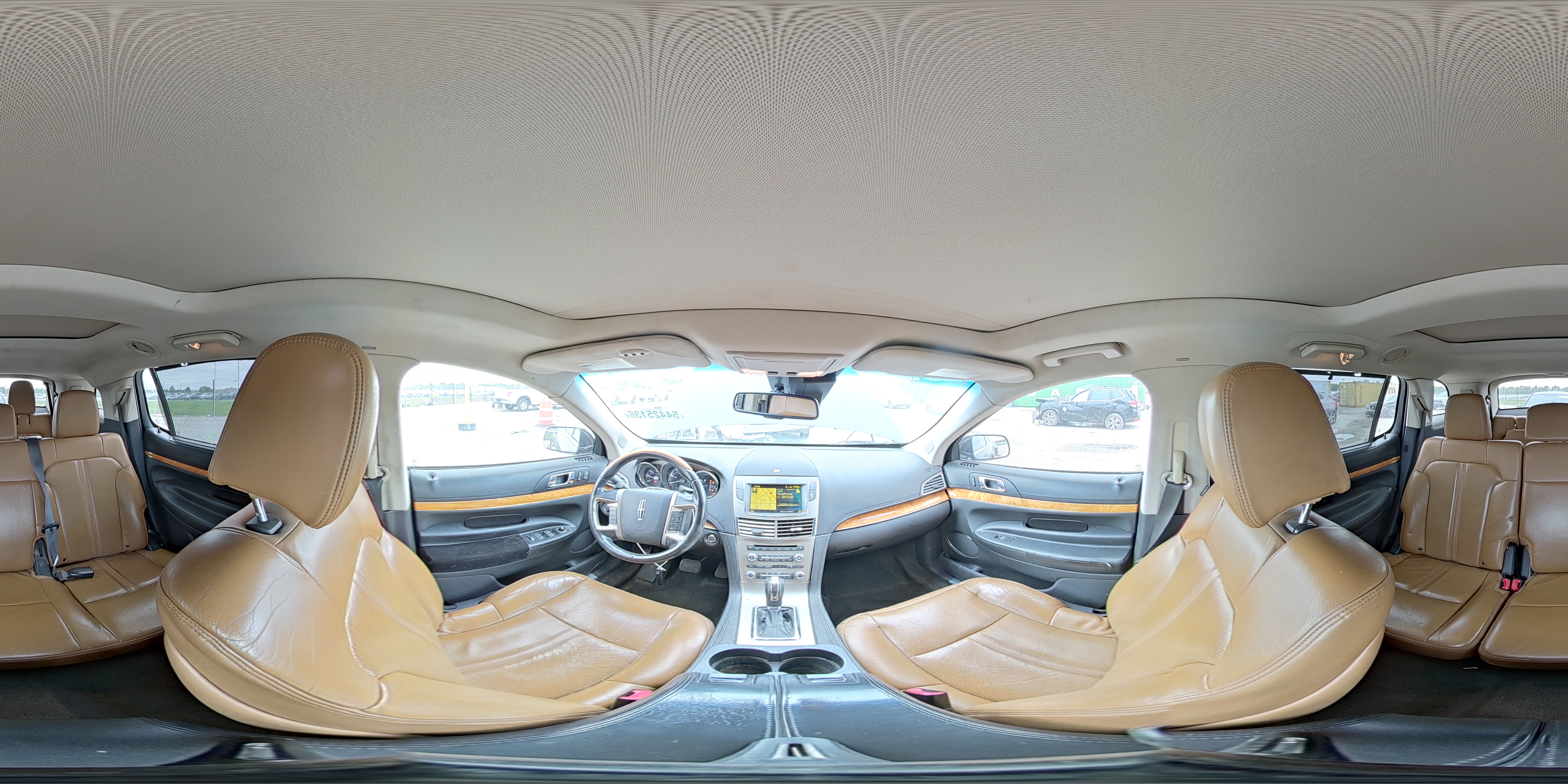 2010 Lincoln Mkt Black vin: 2LMHJ5AT7ABJ08718