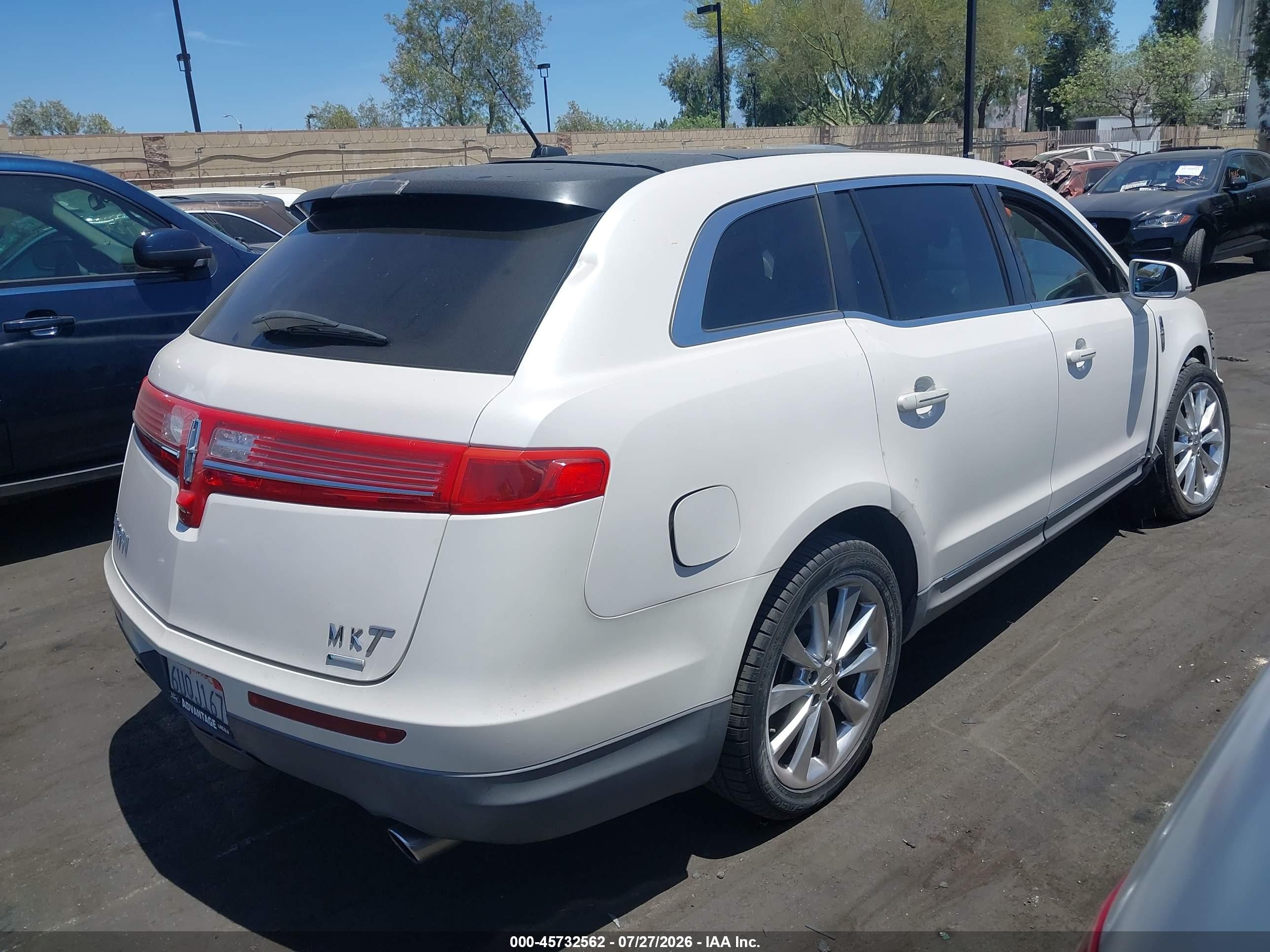 2012 Lincoln Mkt Ecoboost White vin: 2LMHJ5AT7CBL51352
