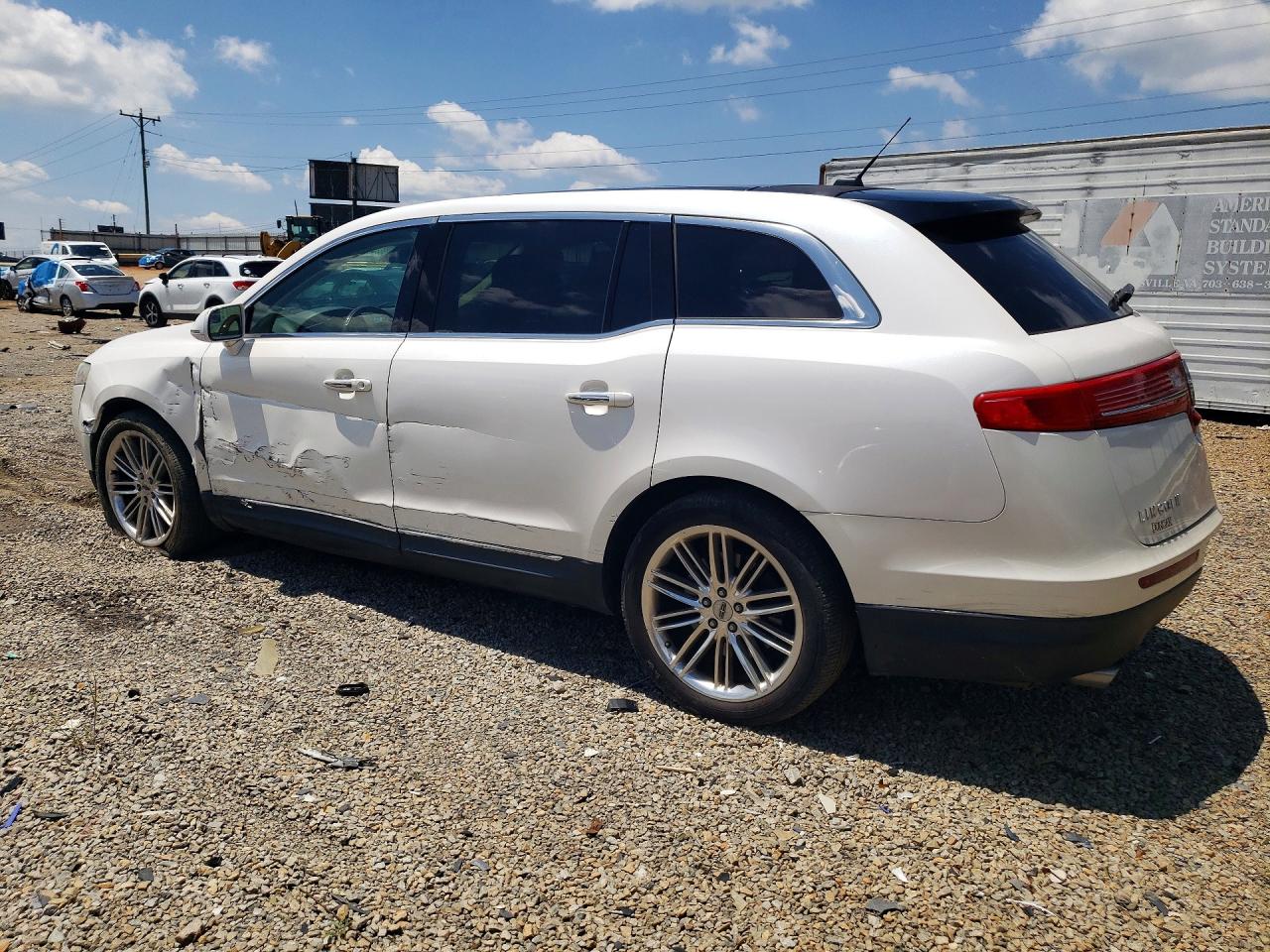 2013 Lincoln Mkt White vin: 2LMHJ5AT7DBL51000