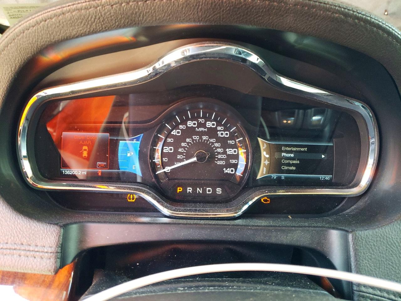 2013 Lincoln Mkt White vin: 2LMHJ5AT7DBL51000