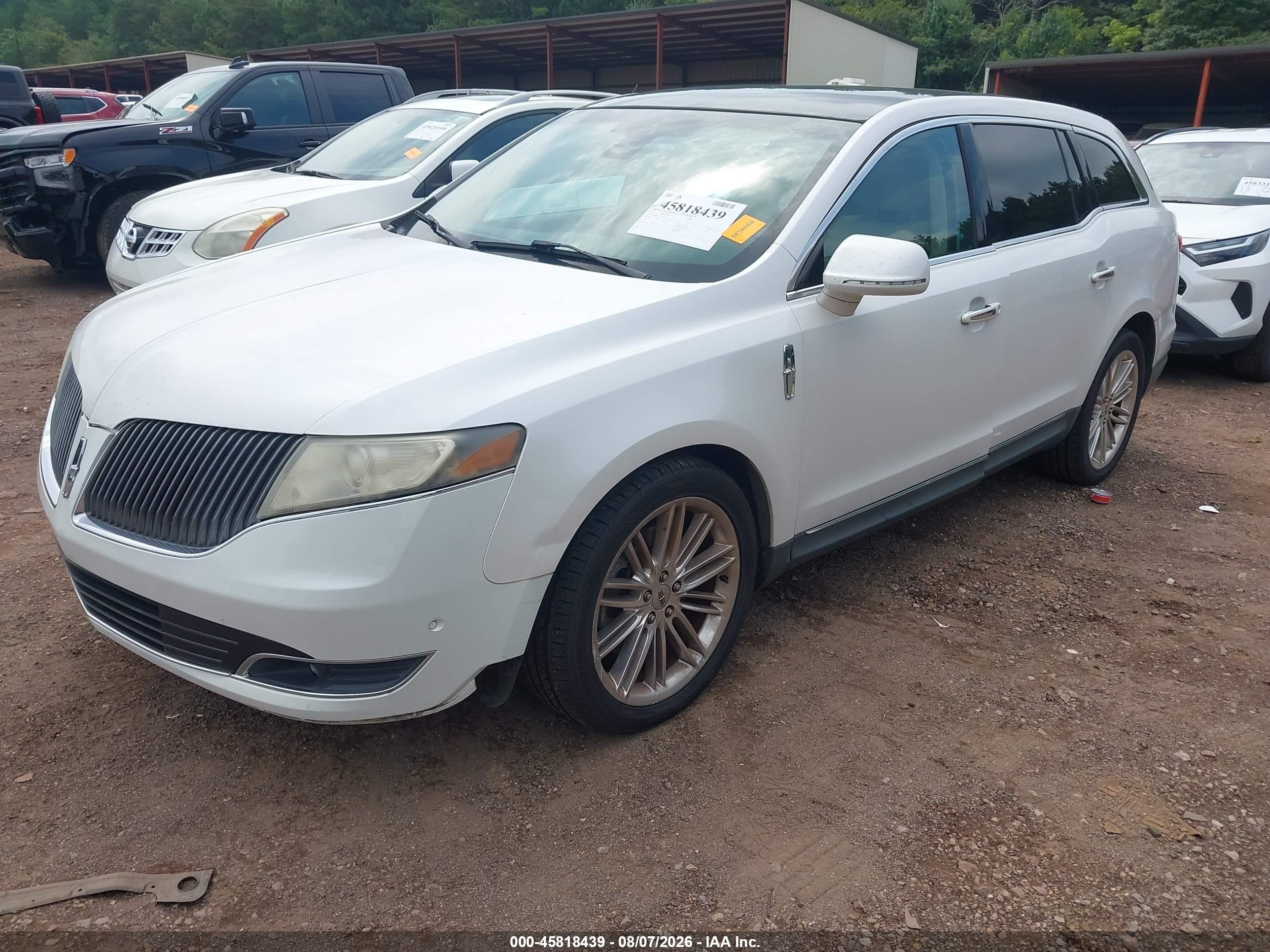 2013 Lincoln Mkt Ecoboost White vin: 2LMHJ5AT7DBL52373