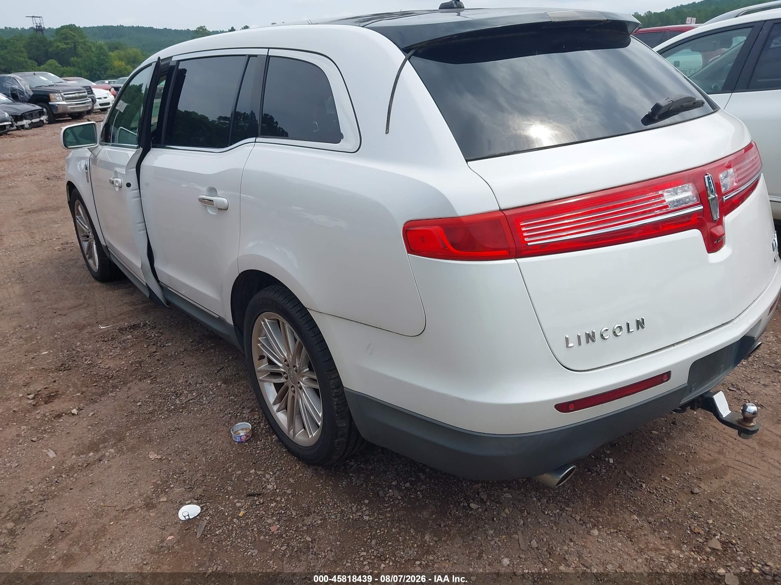 2013 Lincoln Mkt Ecoboost White vin: 2LMHJ5AT7DBL52373