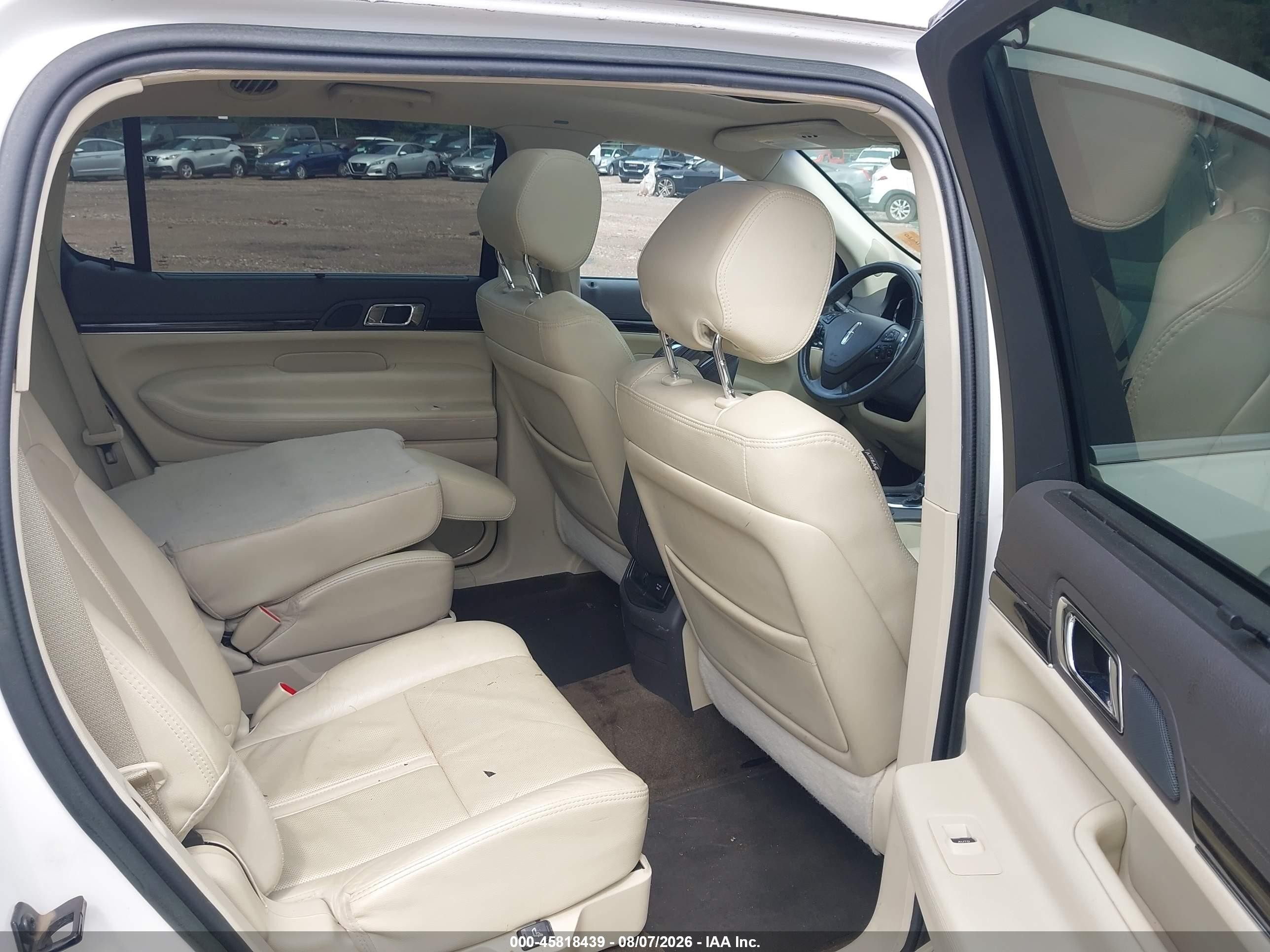2013 Lincoln Mkt Ecoboost White vin: 2LMHJ5AT7DBL52373