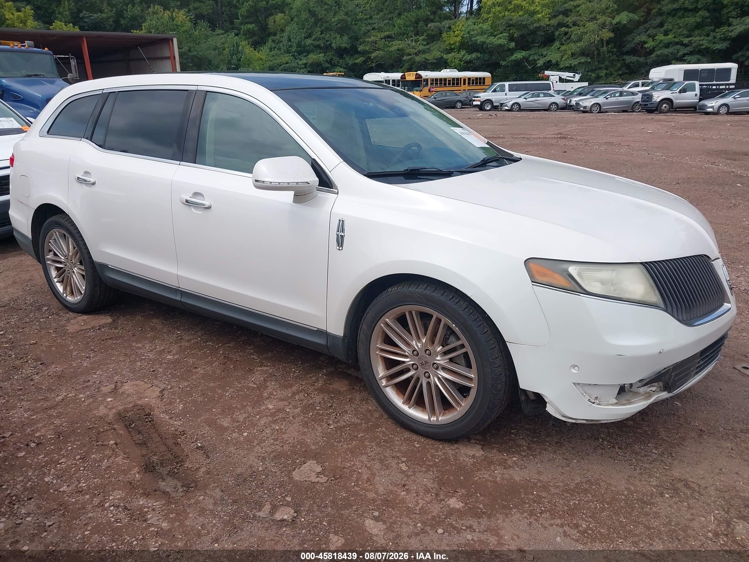 2013 Lincoln Mkt Ecoboost White vin: 2LMHJ5AT7DBL52373