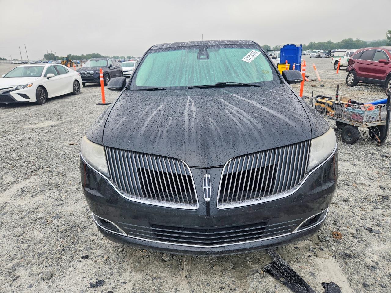 2013 Lincoln Mkt Black vin: 2LMHJ5AT7DBL56374