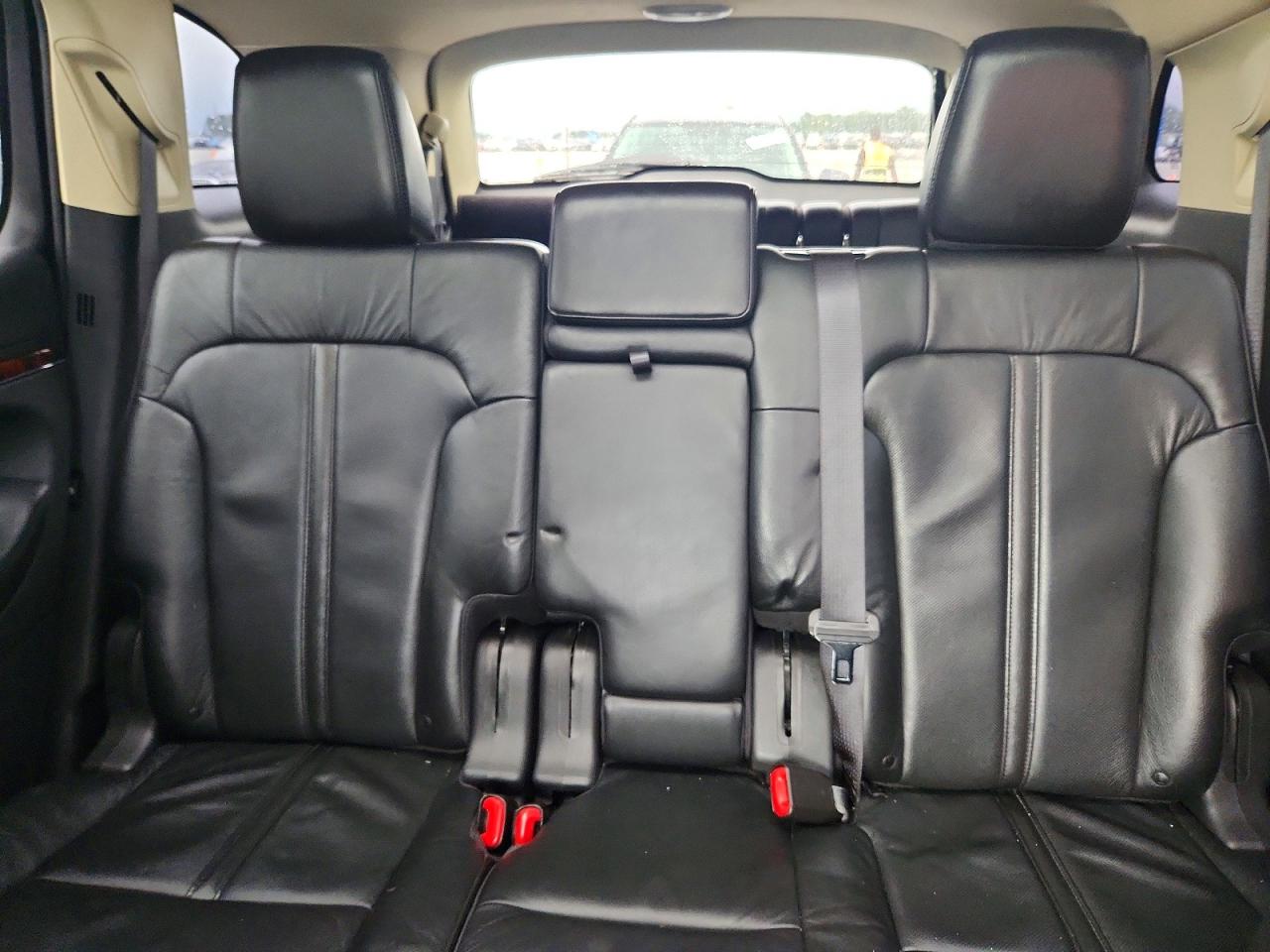 2013 Lincoln Mkt Black vin: 2LMHJ5AT7DBL56374