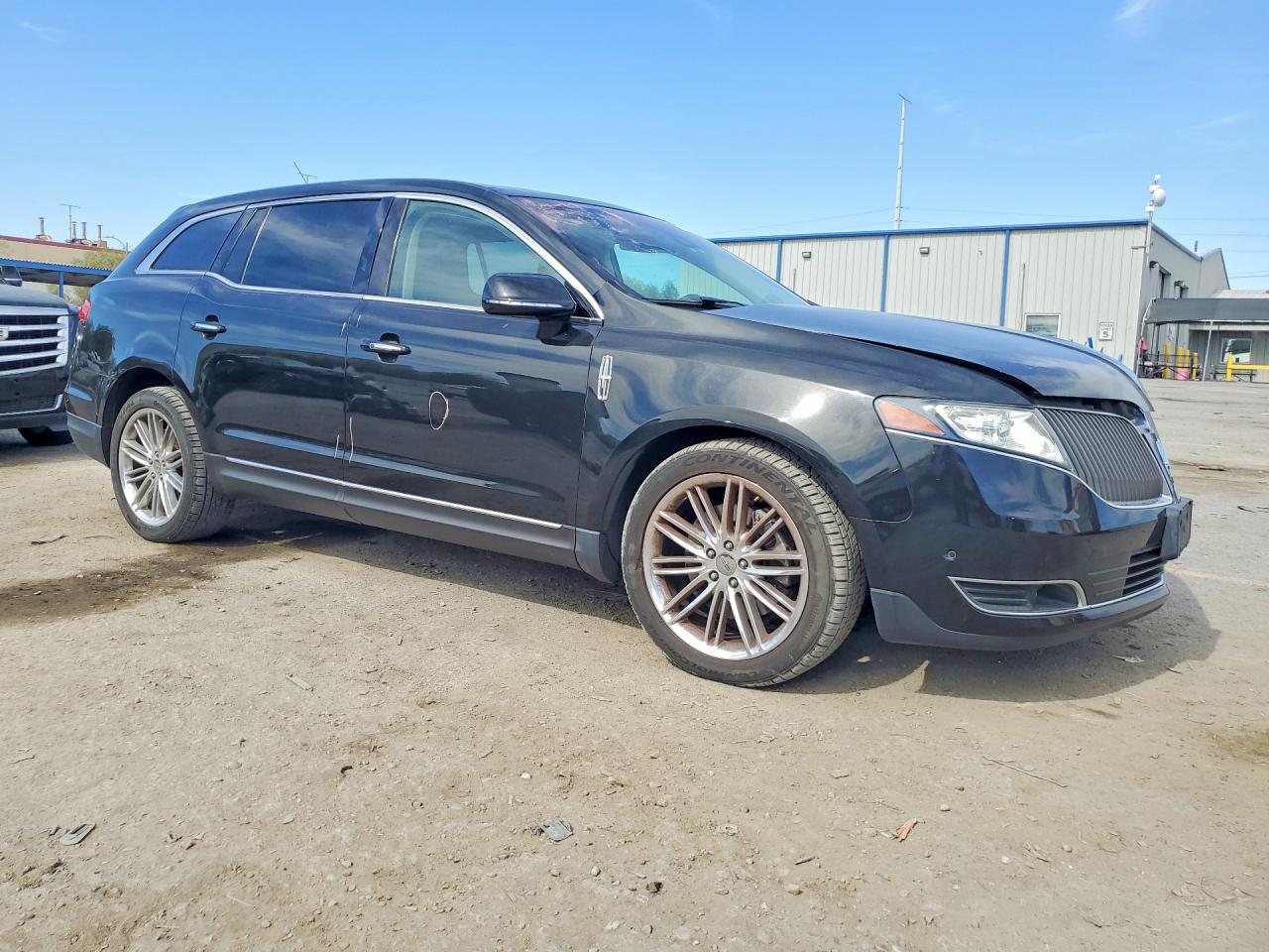 2015 Lincoln Mkt Black vin: 2LMHJ5AT7FBL03192