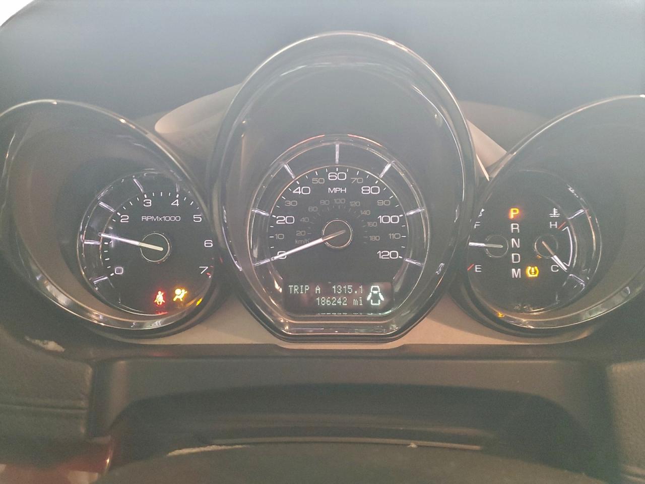 2011 Lincoln Mkt Темно-бордовый vin: 2LMHJ5AT8BBJ52423