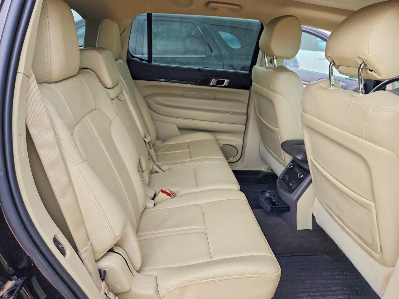 2013 Lincoln Mkt Brown vin: 2LMHJ5AT8DBL58926