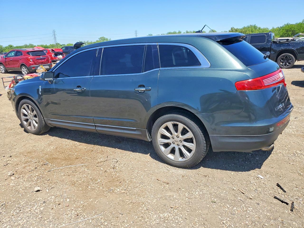 2015 Lincoln Mkt Green vin: 2LMHJ5AT8FBL03024
