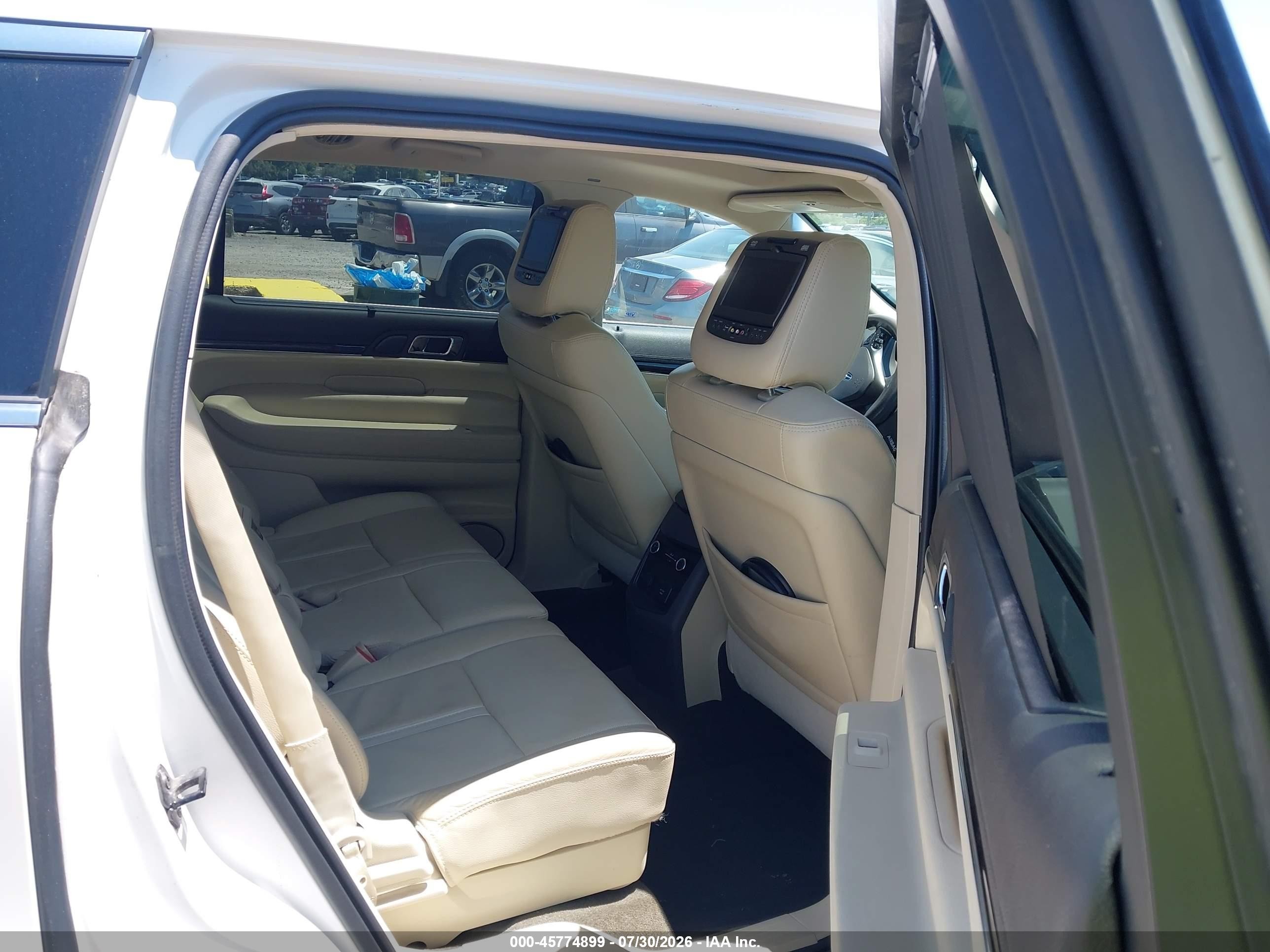 2014 Lincoln Mkt Ecoboost White vin: 2LMHJ5AT9EBL53526