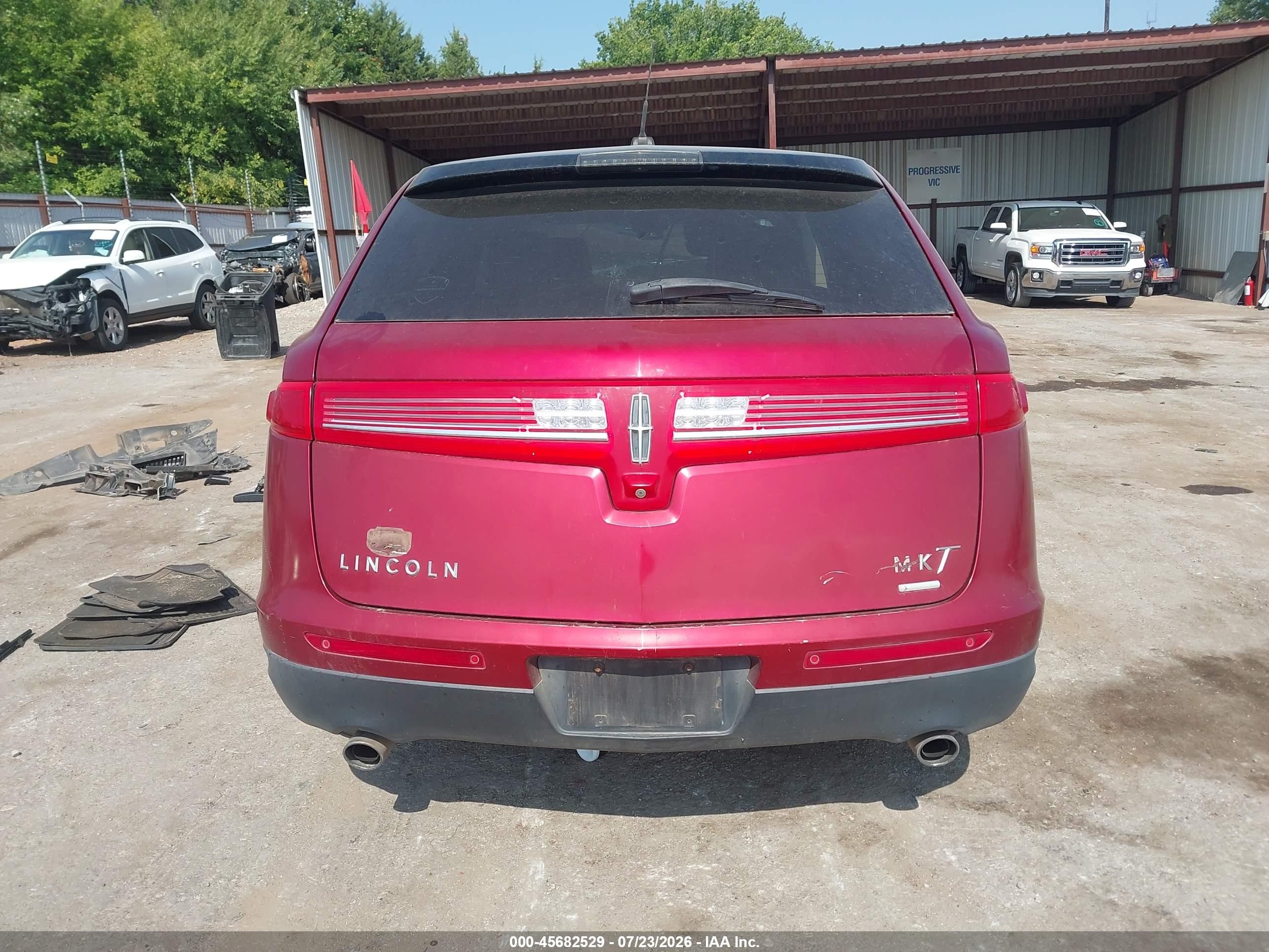 2014 Lincoln Mkt Ecoboost Красный vin: 2LMHJ5ATXEBL56659