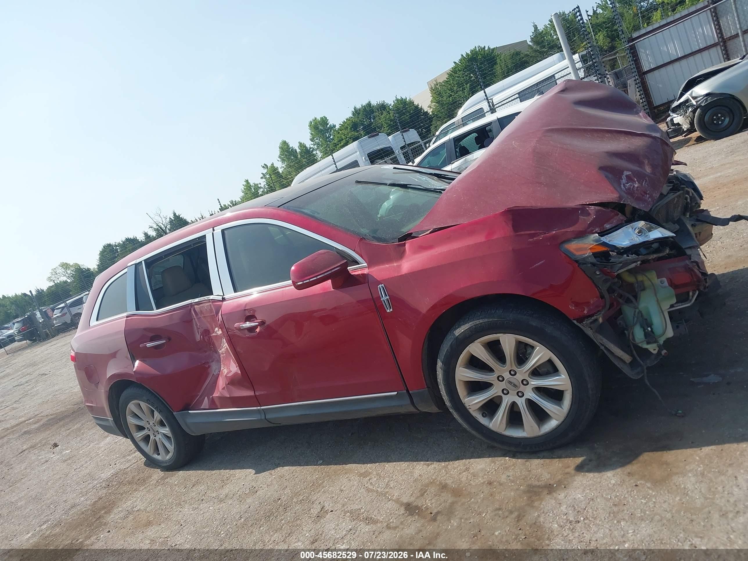 2014 Lincoln Mkt Ecoboost Красный vin: 2LMHJ5ATXEBL56659
