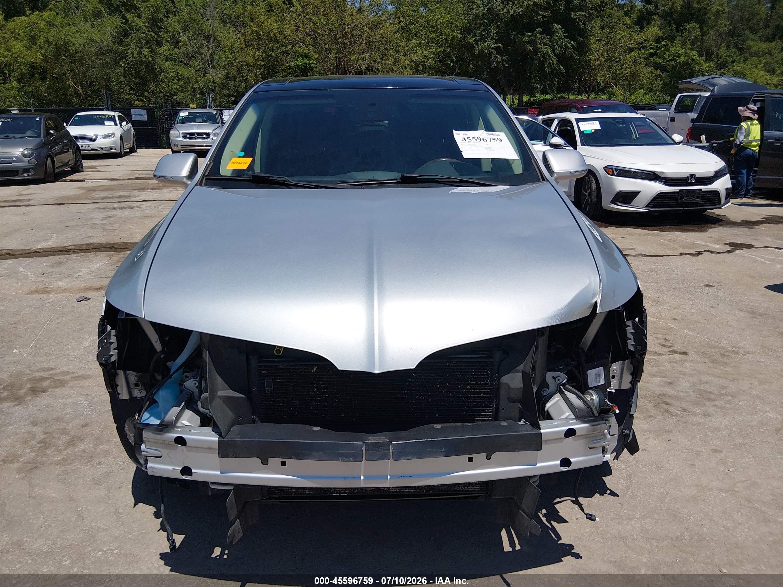 2015 Lincoln Mkt Ecoboost Silver vin: 2LMHJ5ATXFBL04739