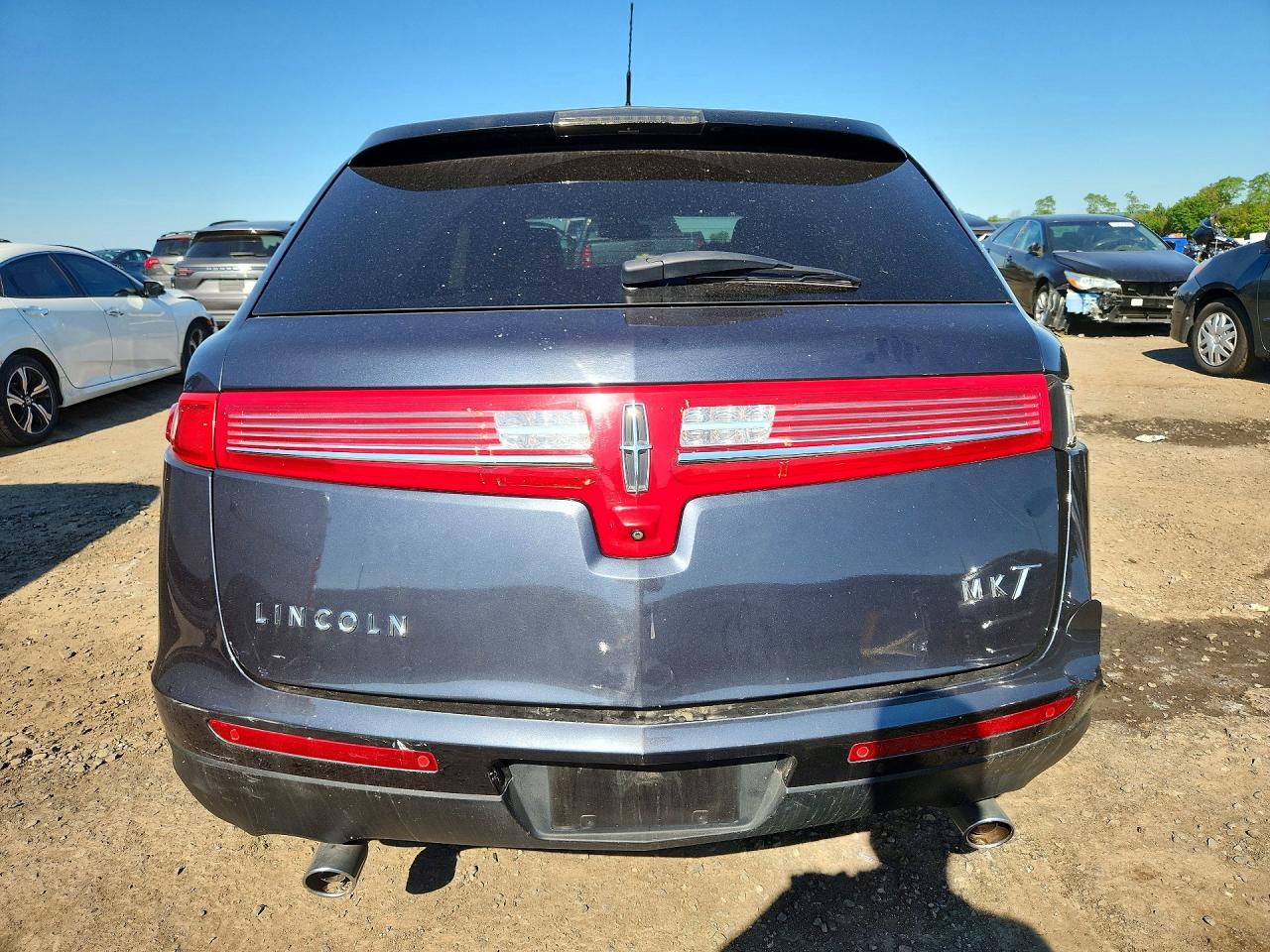 2014 Lincoln Mkt Blue vin: 2LMHJ5FK0EBL54807