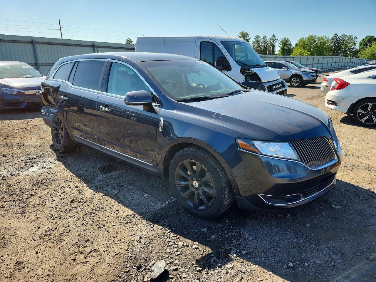 2014 Lincoln Mkt Blue vin: 2LMHJ5FK0EBL54807