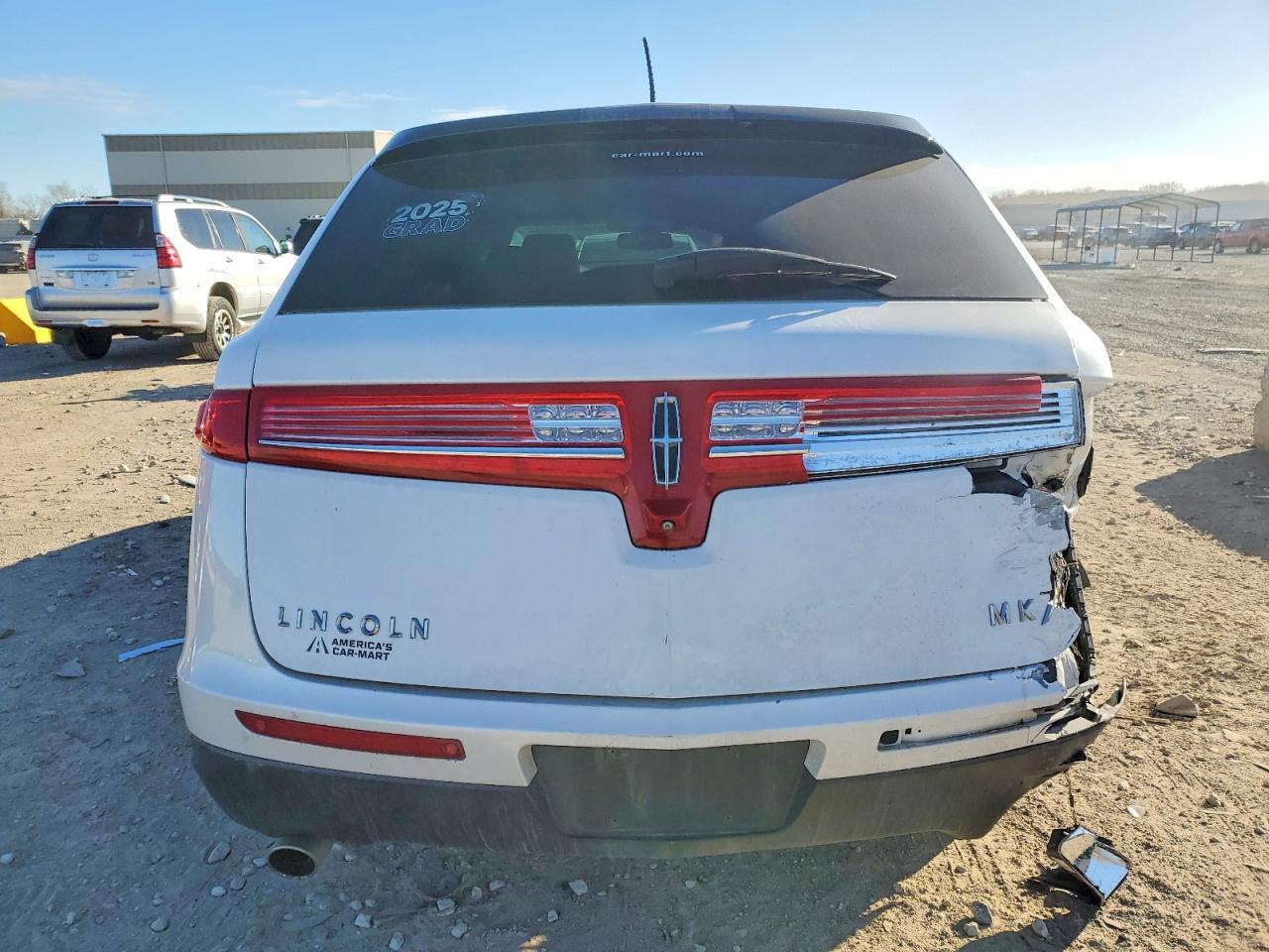 2015 Lincoln Mkt White vin: 2LMHJ5FK4FBL00508
