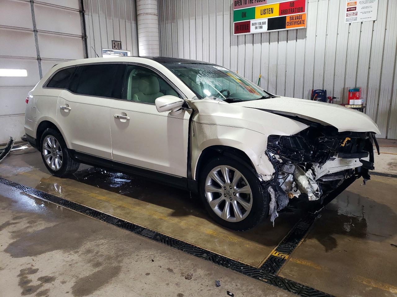 2015 Lincoln Mkt Cream vin: 2LMHJ5FK5FBL03191