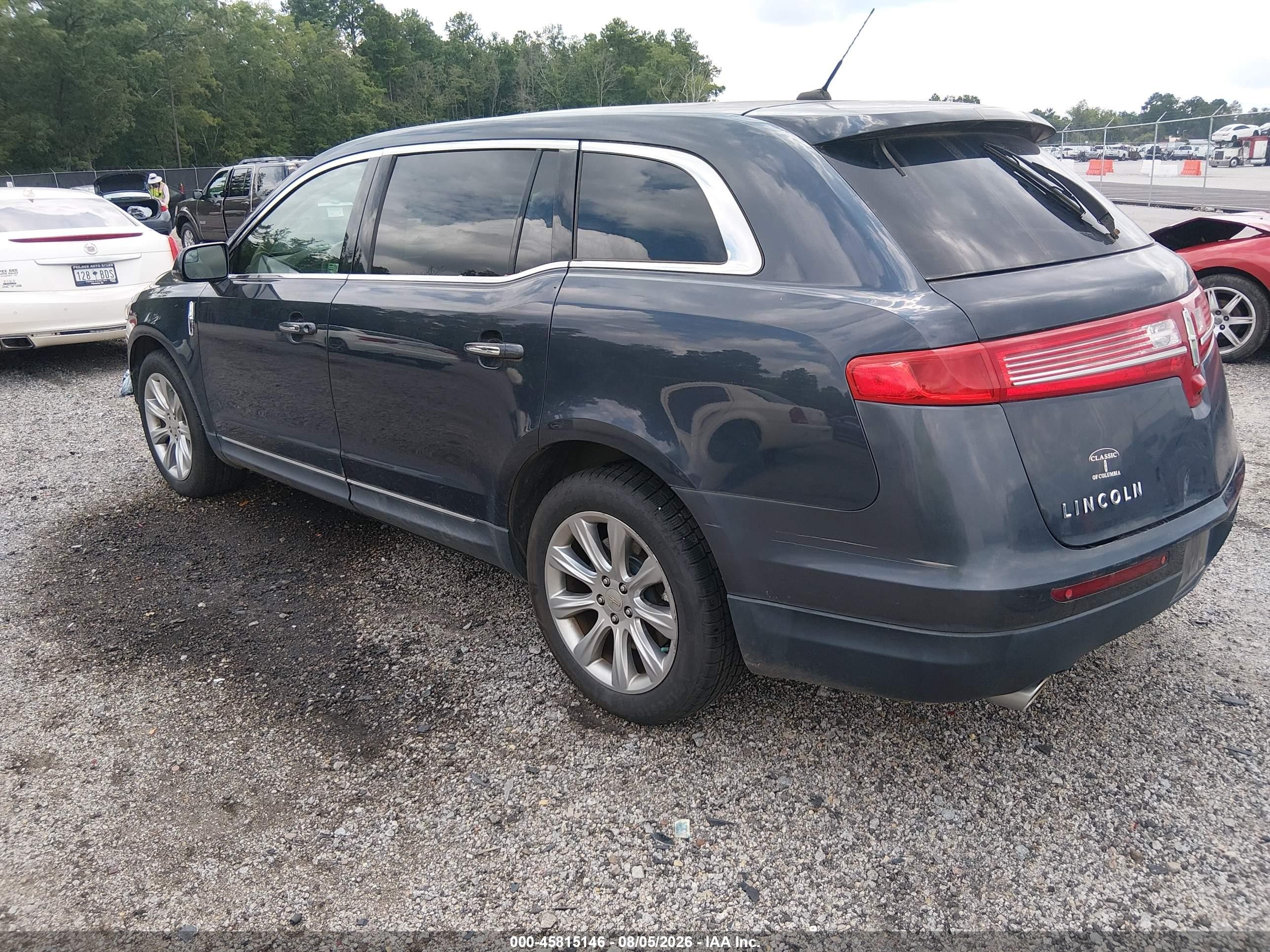 2014 Lincoln Mkt   Black vin: 2LMHJ5FK9EBL52585