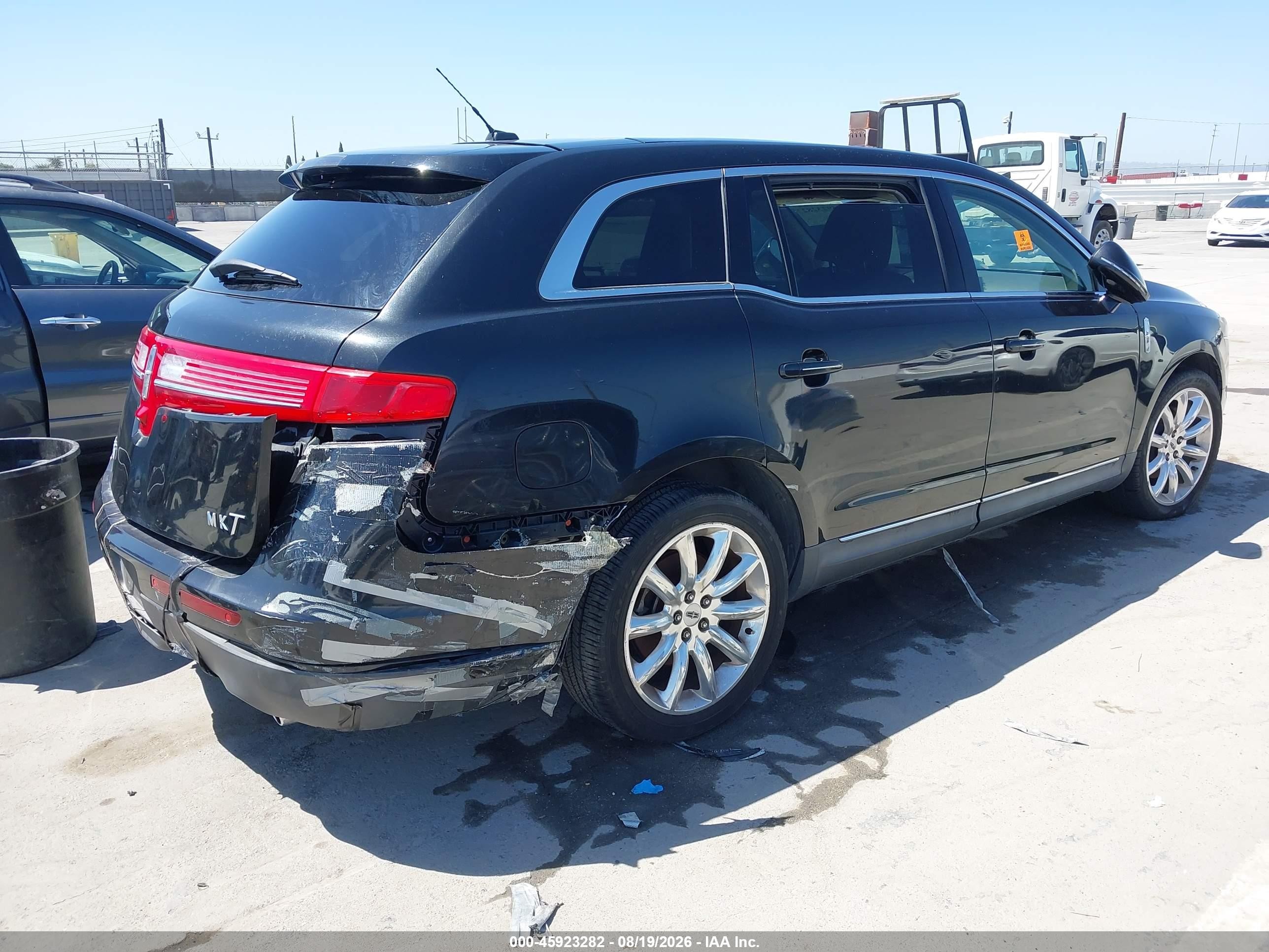 2010 Lincoln Mkt   Черный vin: 2LMHJ5FR1ABJ14561