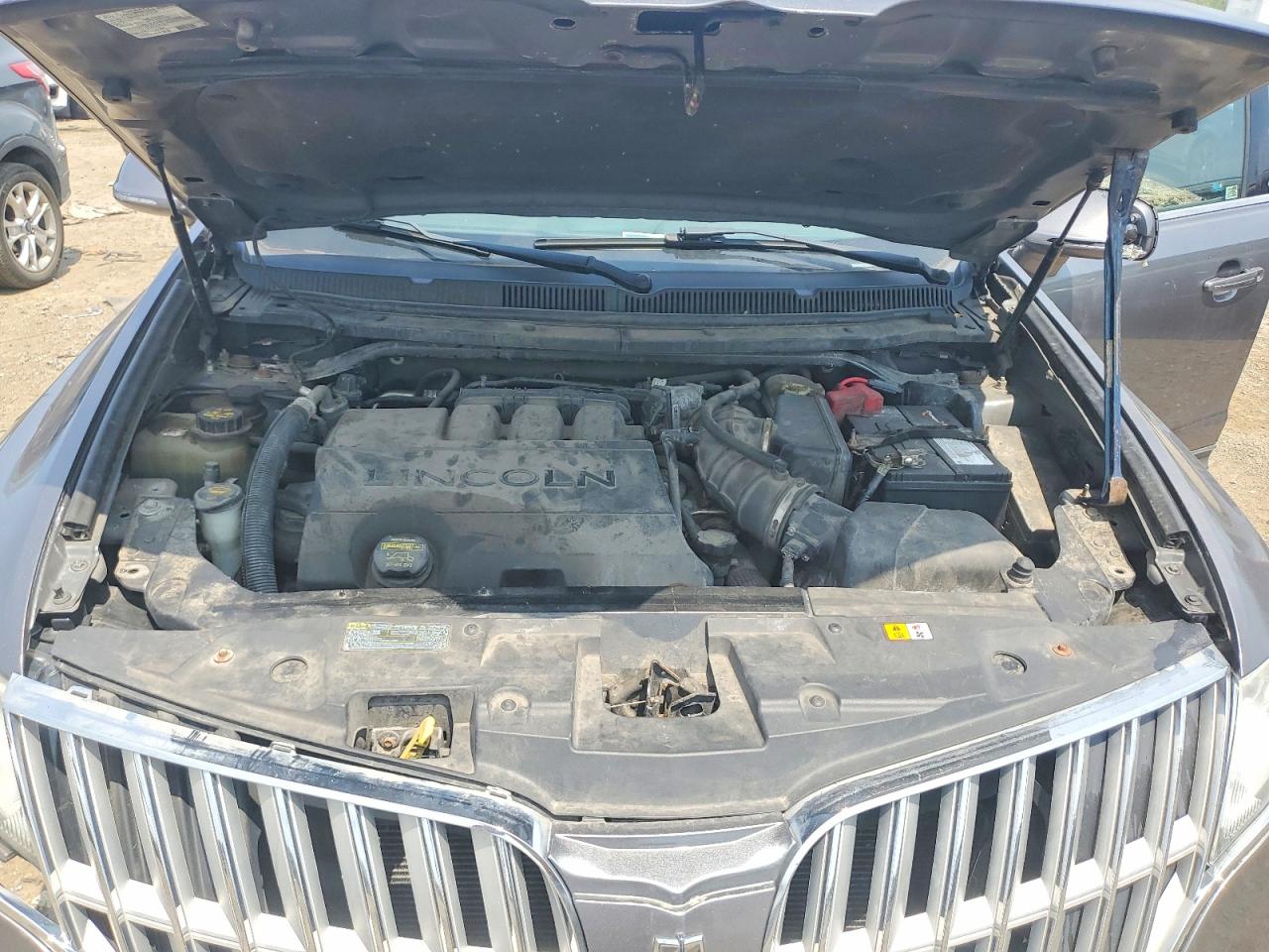2010 Lincoln Mkt Gray vin: 2LMHJ5FR3ABJ28140